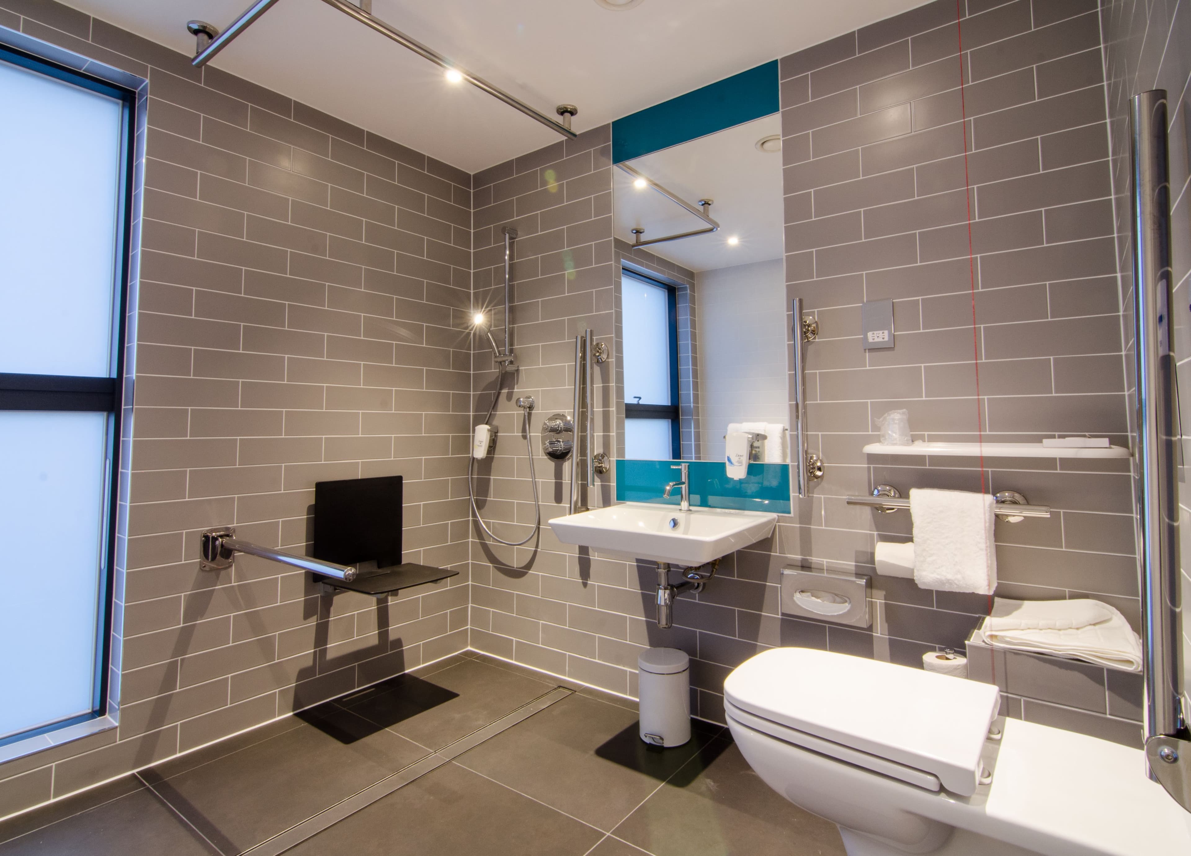 Holiday Inn Express London - Ealing — 14