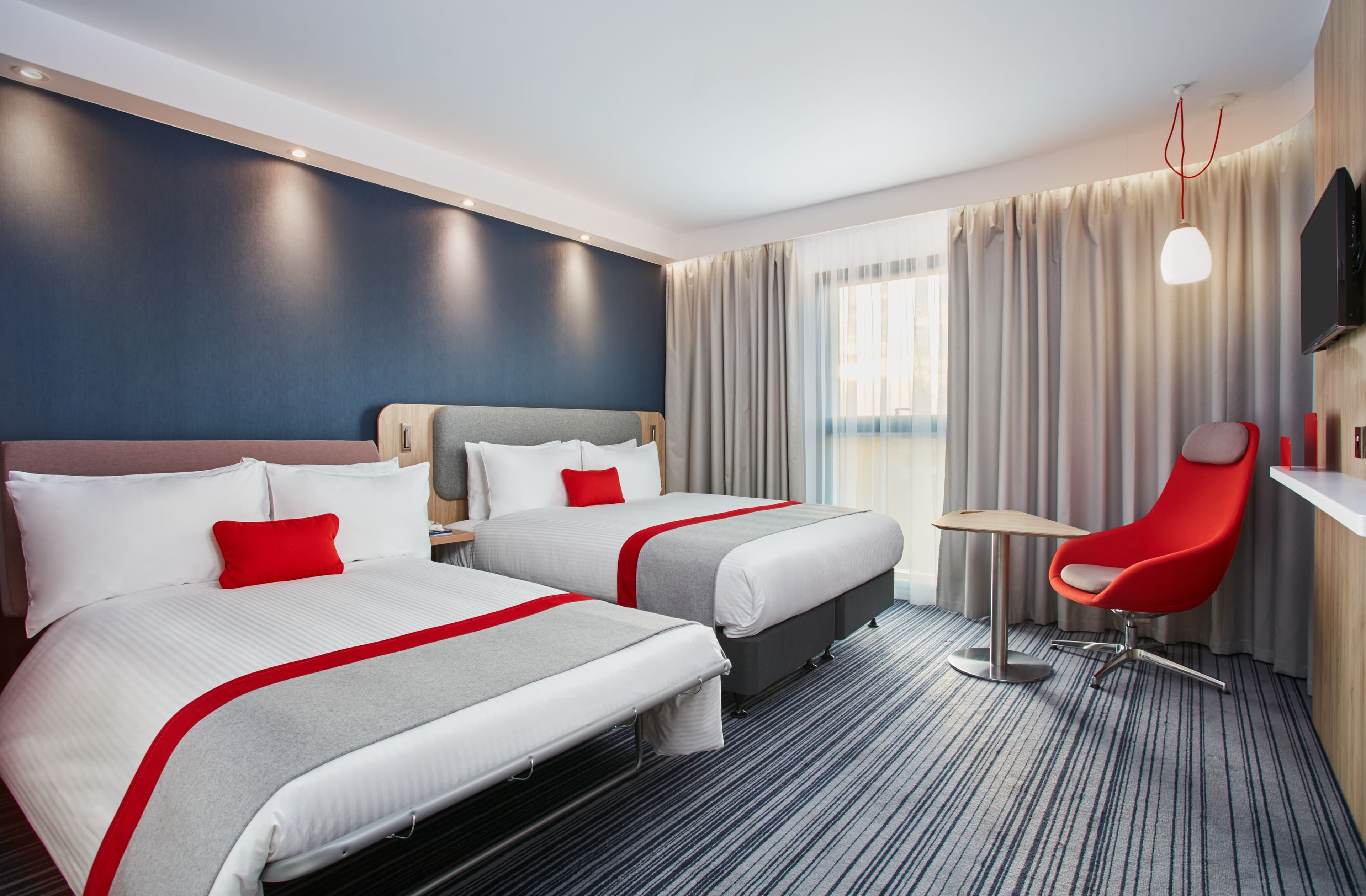 Holiday Inn Express London - Ealing — 5