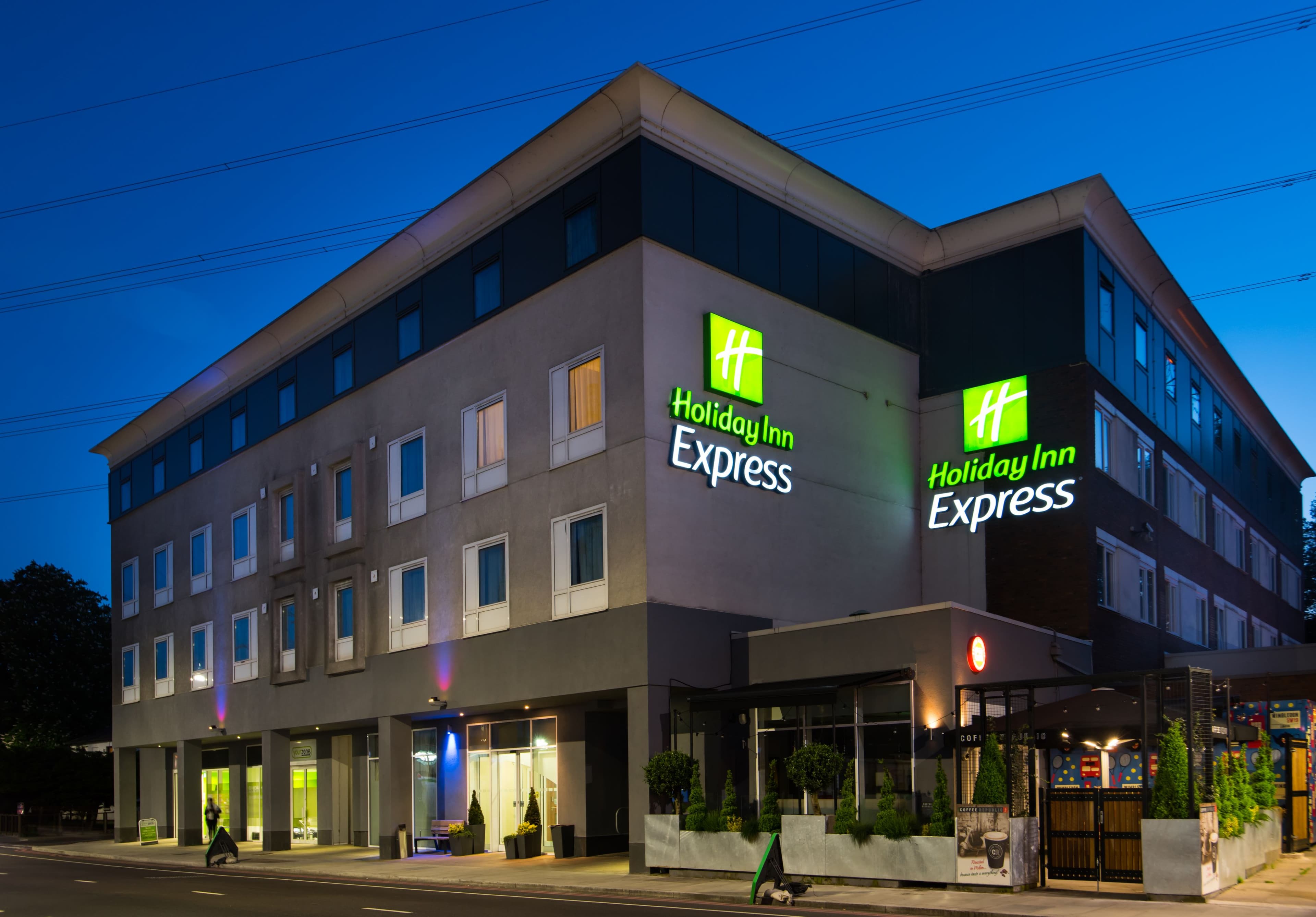 Holiday Inn Express London - Wimbledon South - Image 1