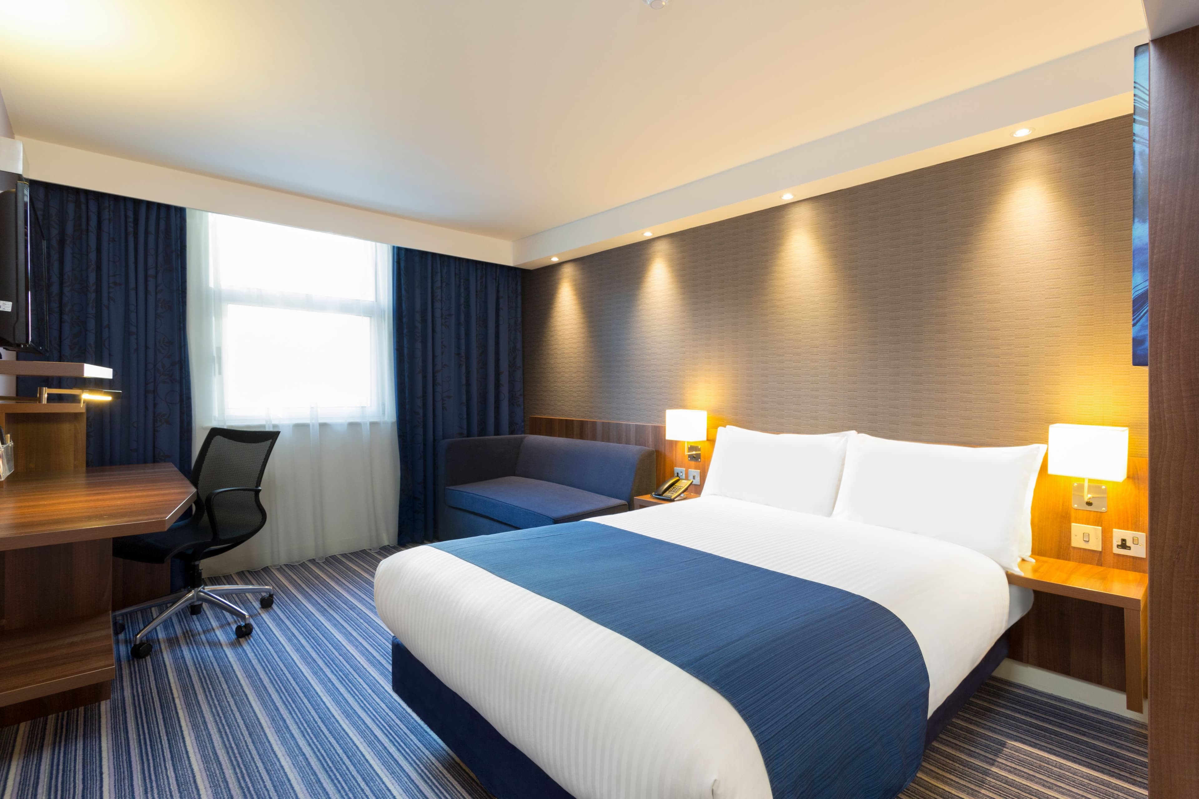 Holiday Inn Express London - Southwark — 6