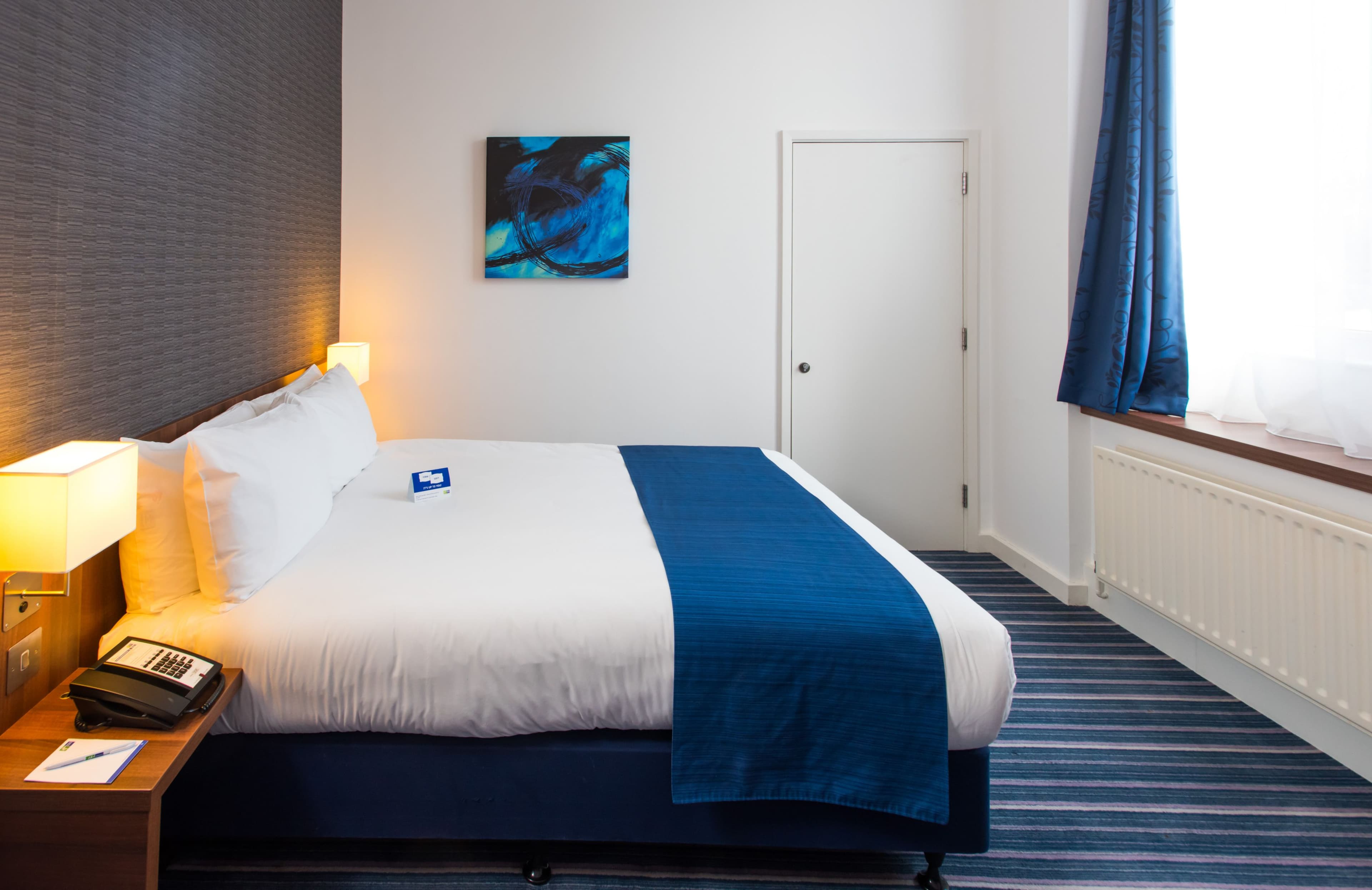 Holiday Inn Express London - Vauxhall Nine Elms — 12