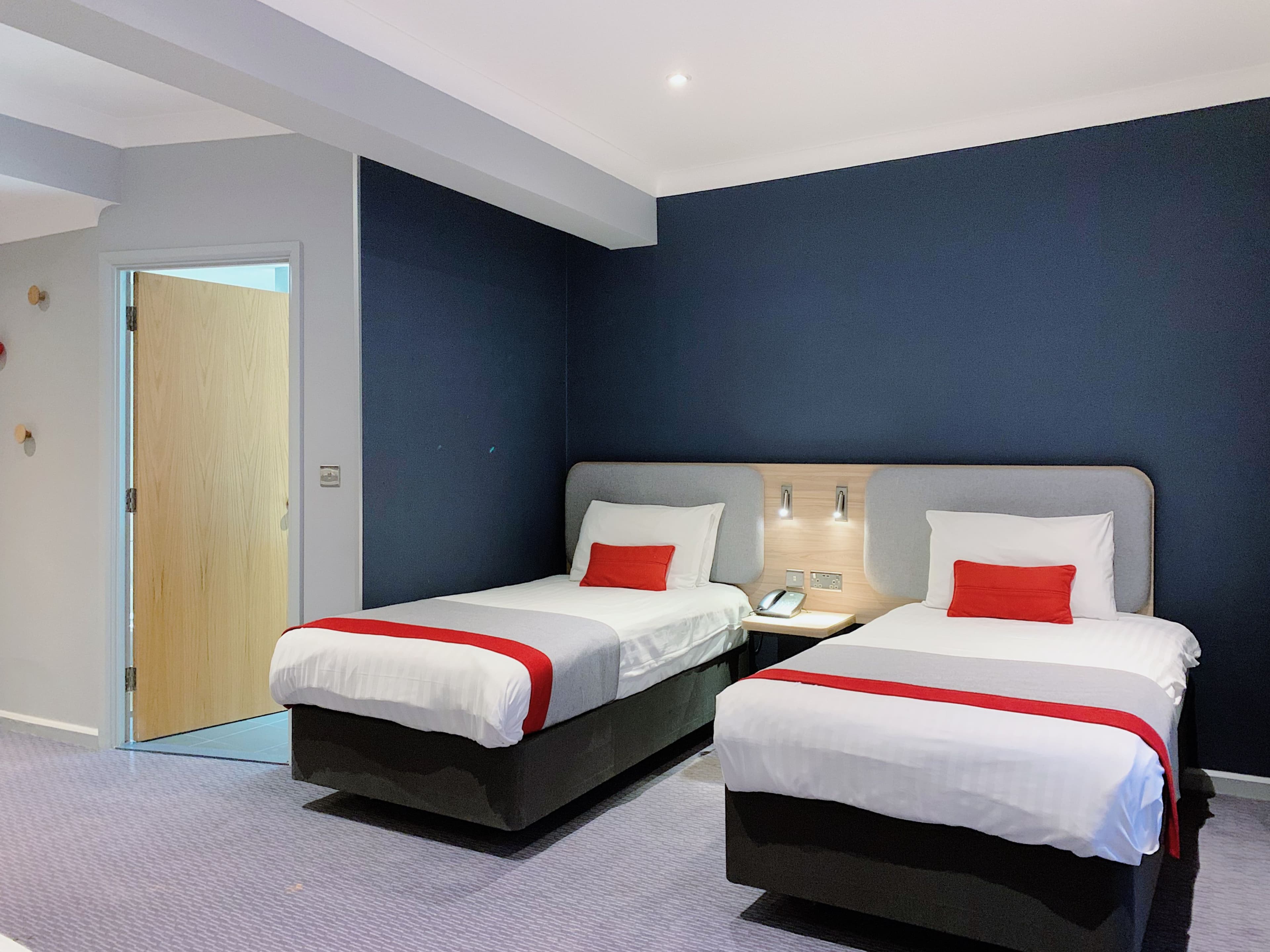 Holiday Inn Express London - Victoria — 22