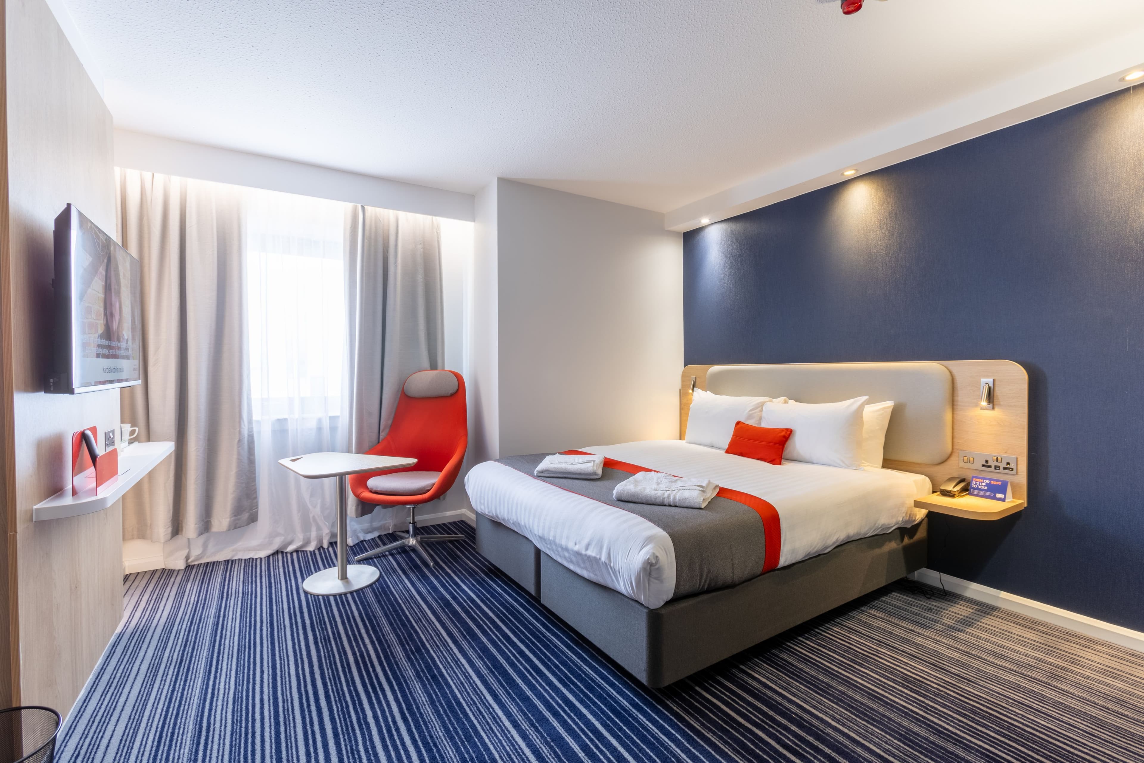 Holiday Inn Express London - Croydon - Image 4