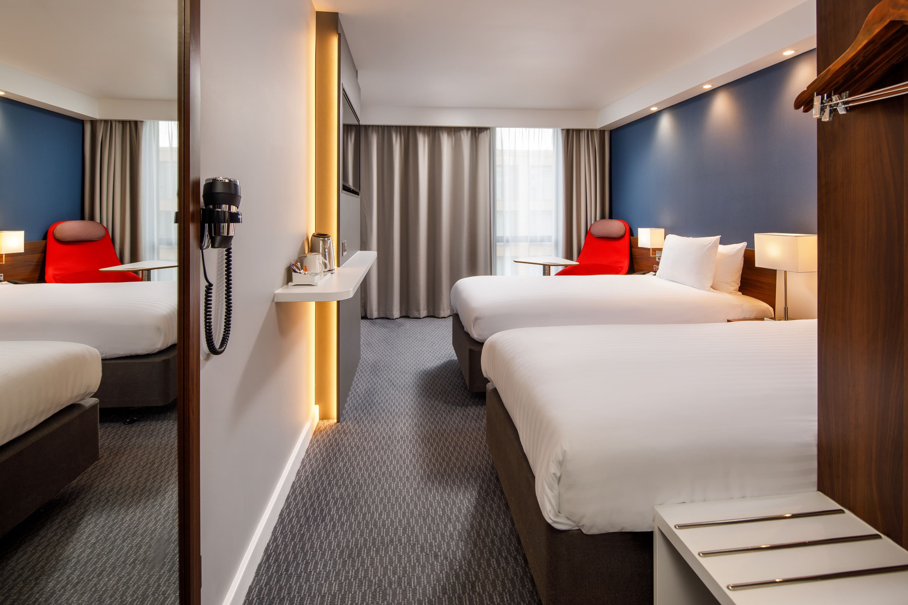 Holiday Inn Express London - ExCeL - Image 4