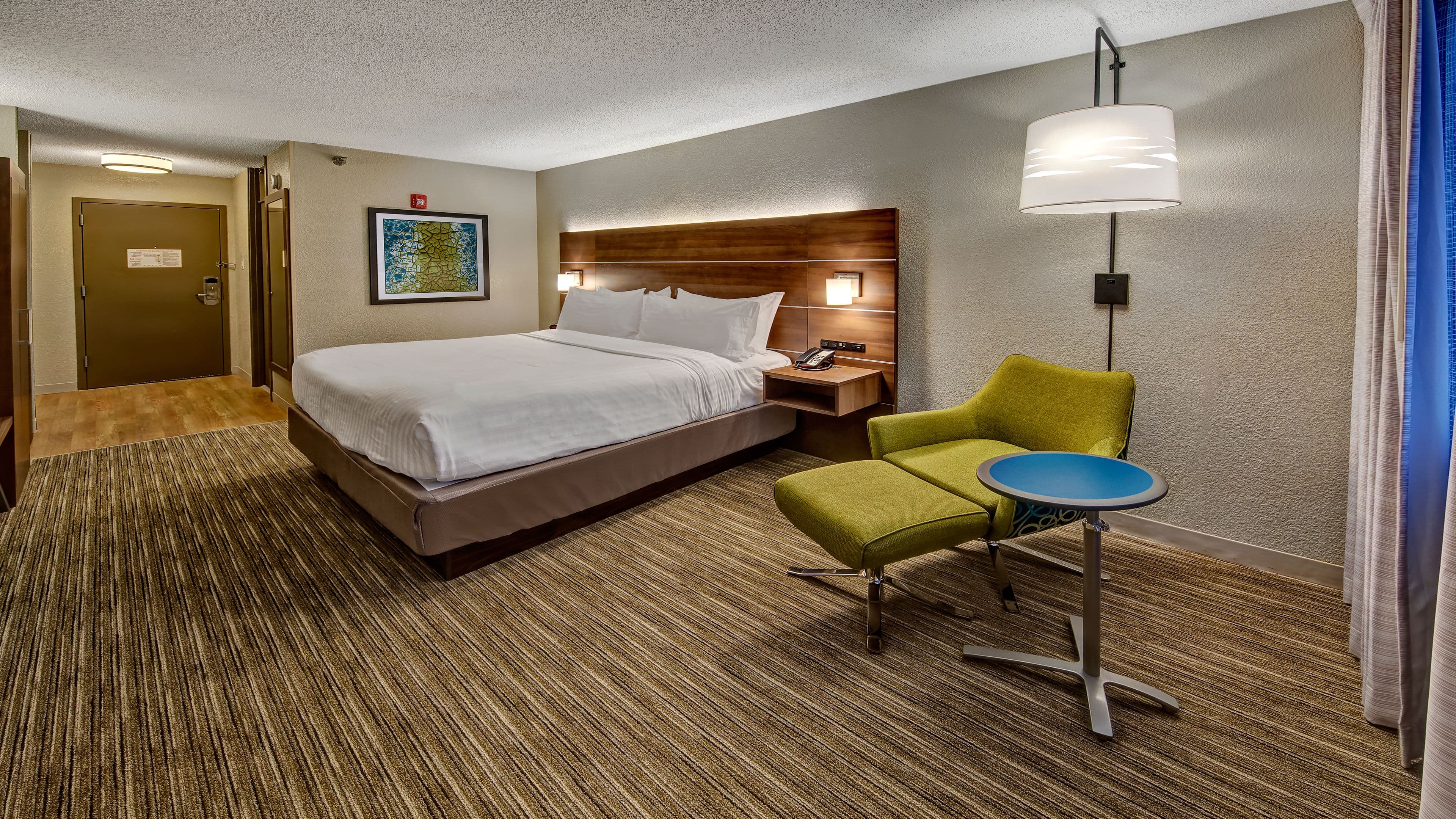 Holiday Inn Express Louisville Airport Expo Center - Image 4