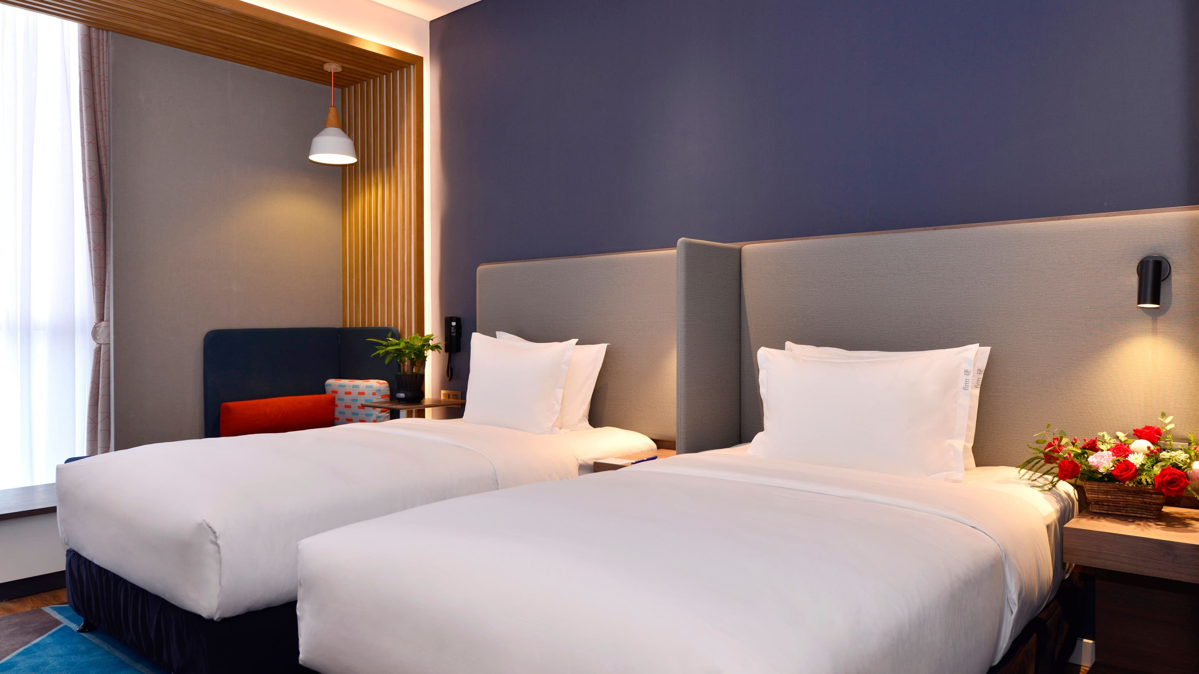 Holiday Inn Express Luanchuan — 11