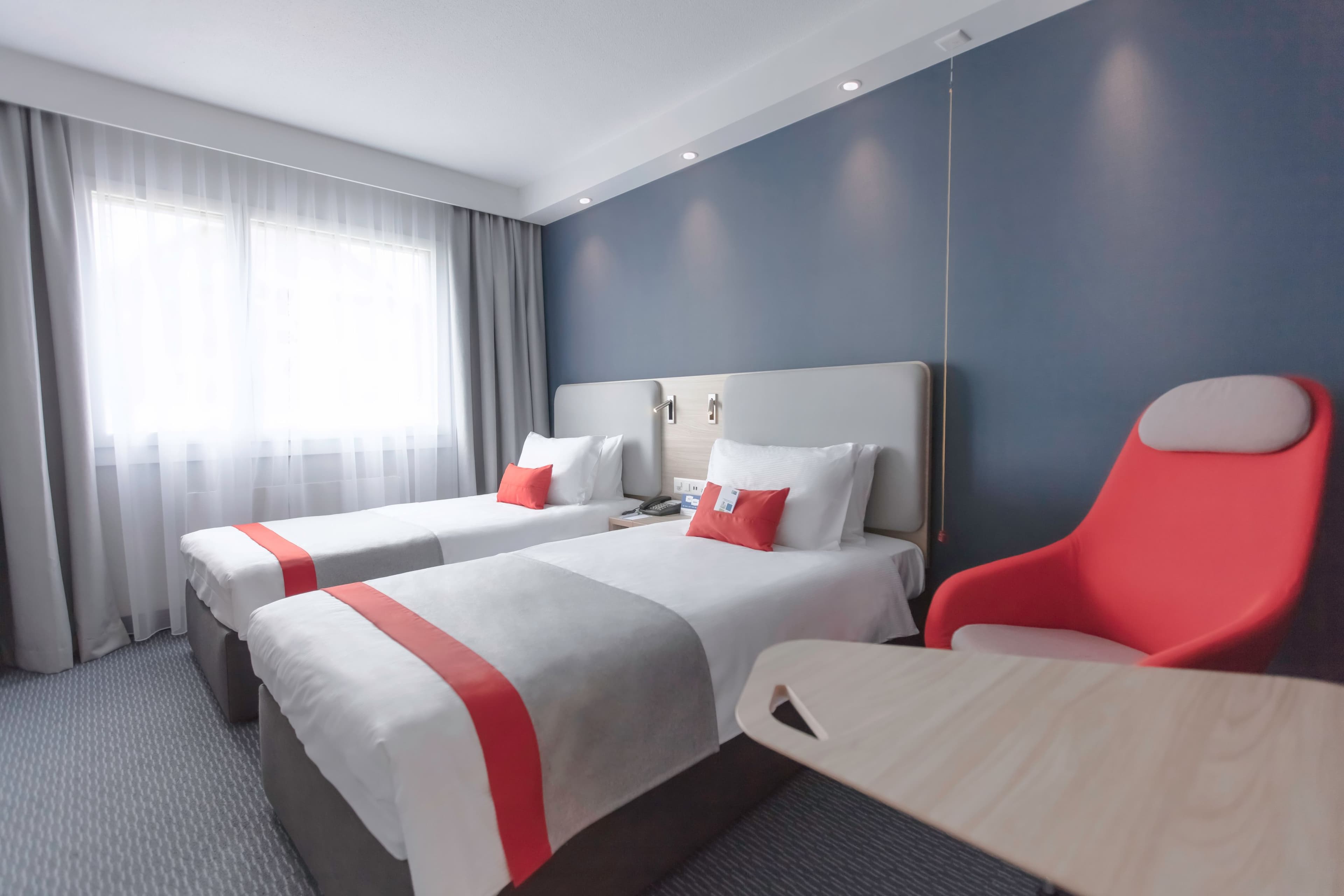 Holiday Inn Express Luzern - Neuenkirch — 6