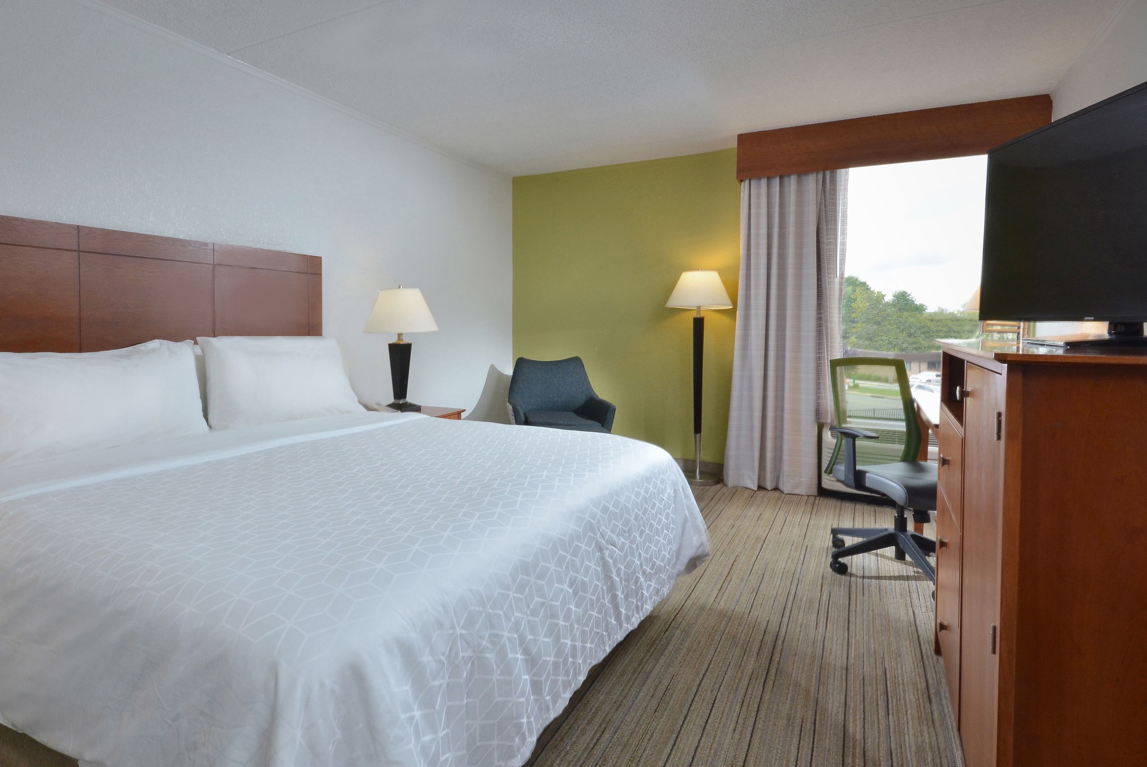 Holiday Inn Express Lynchburg — 6