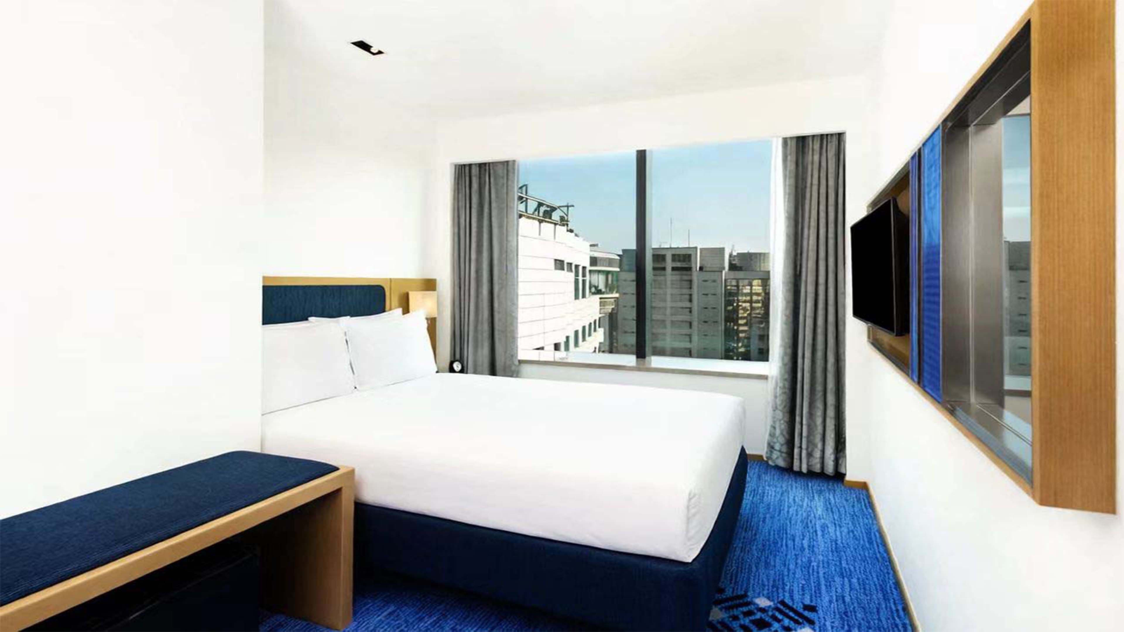 Holiday Inn Express Macau City Centre - Image 4
