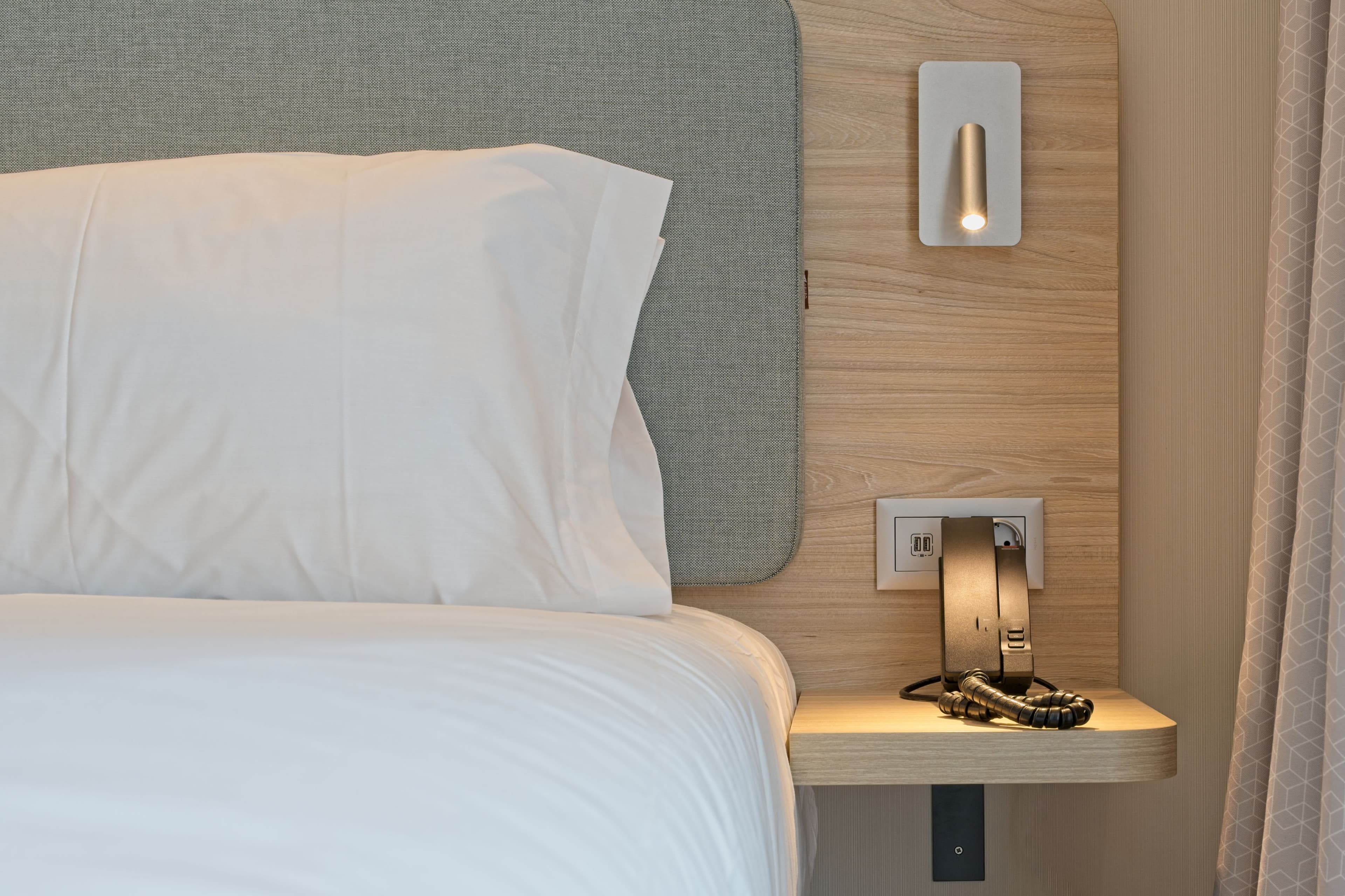 Holiday Inn Express Madrid - Airport - Image 5