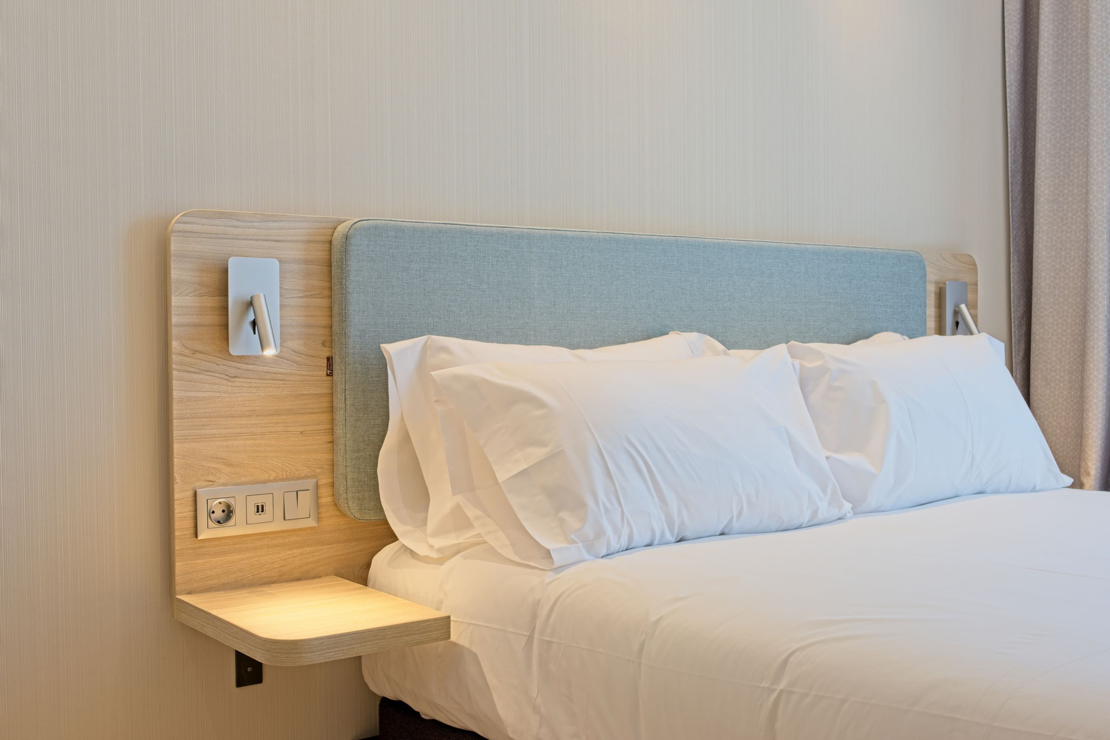 Holiday Inn Express Madrid - Airport — 20