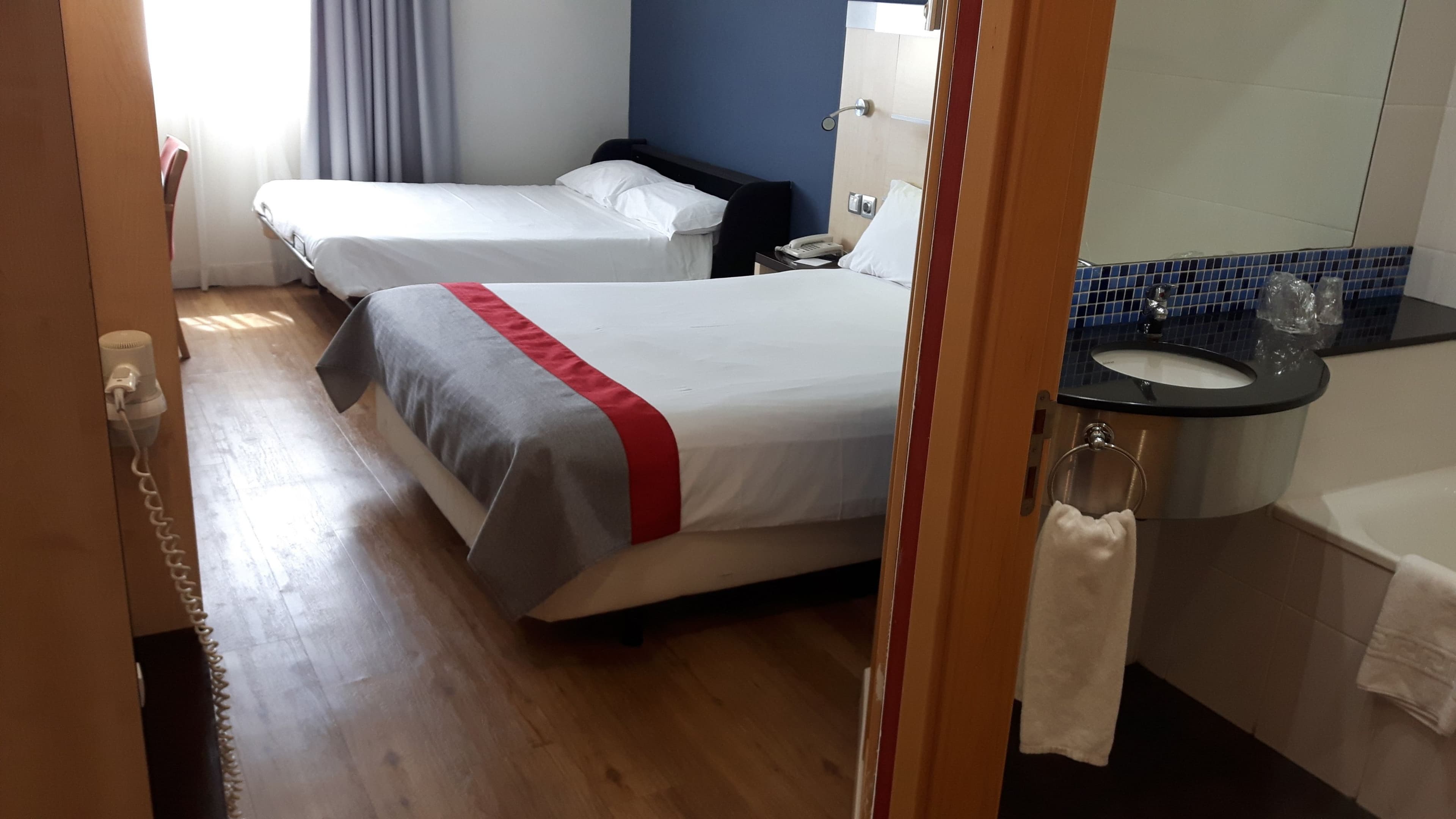 Holiday Inn Express Malaga Airport — 7