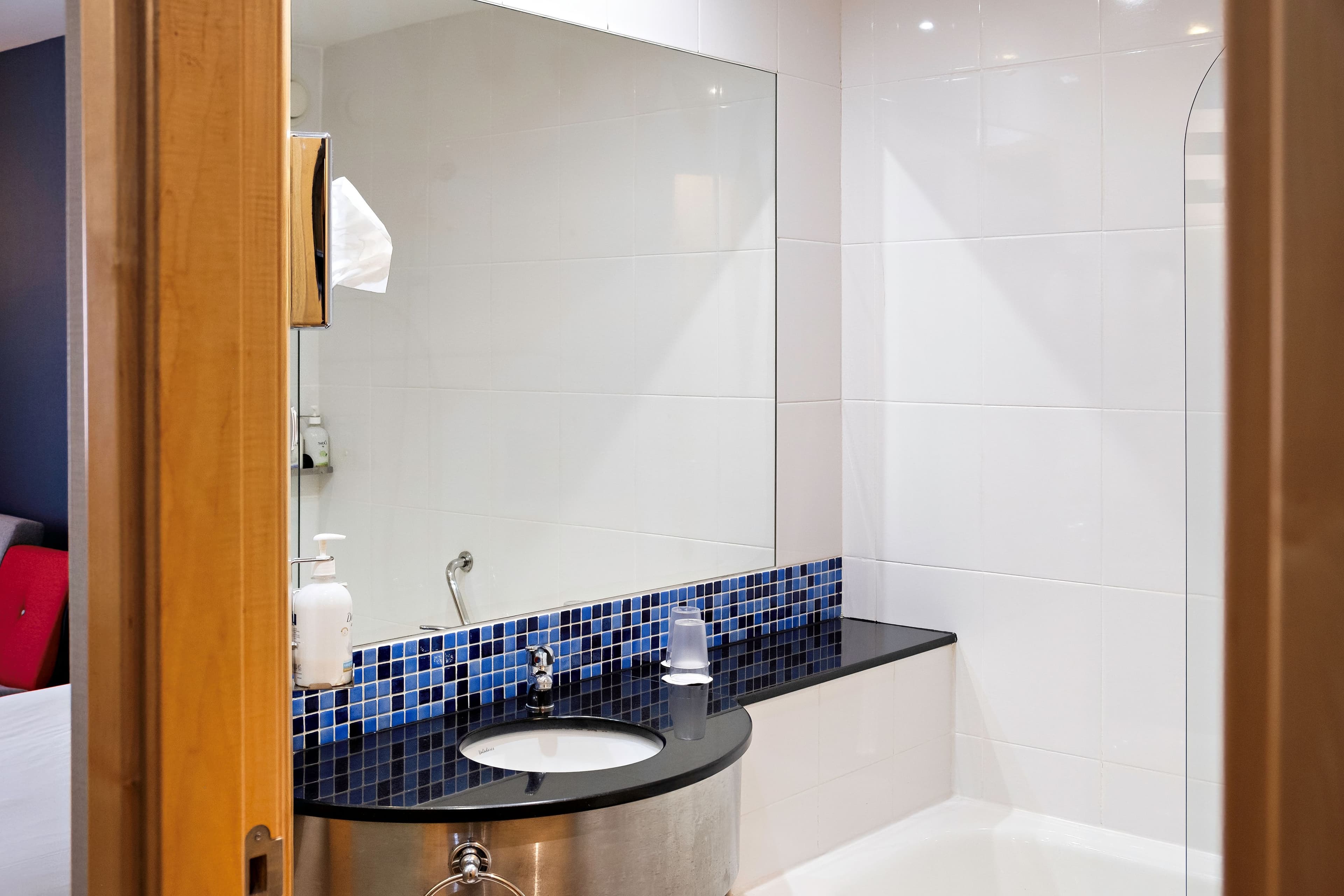 Holiday Inn Express Malaga Airport - Image 5
