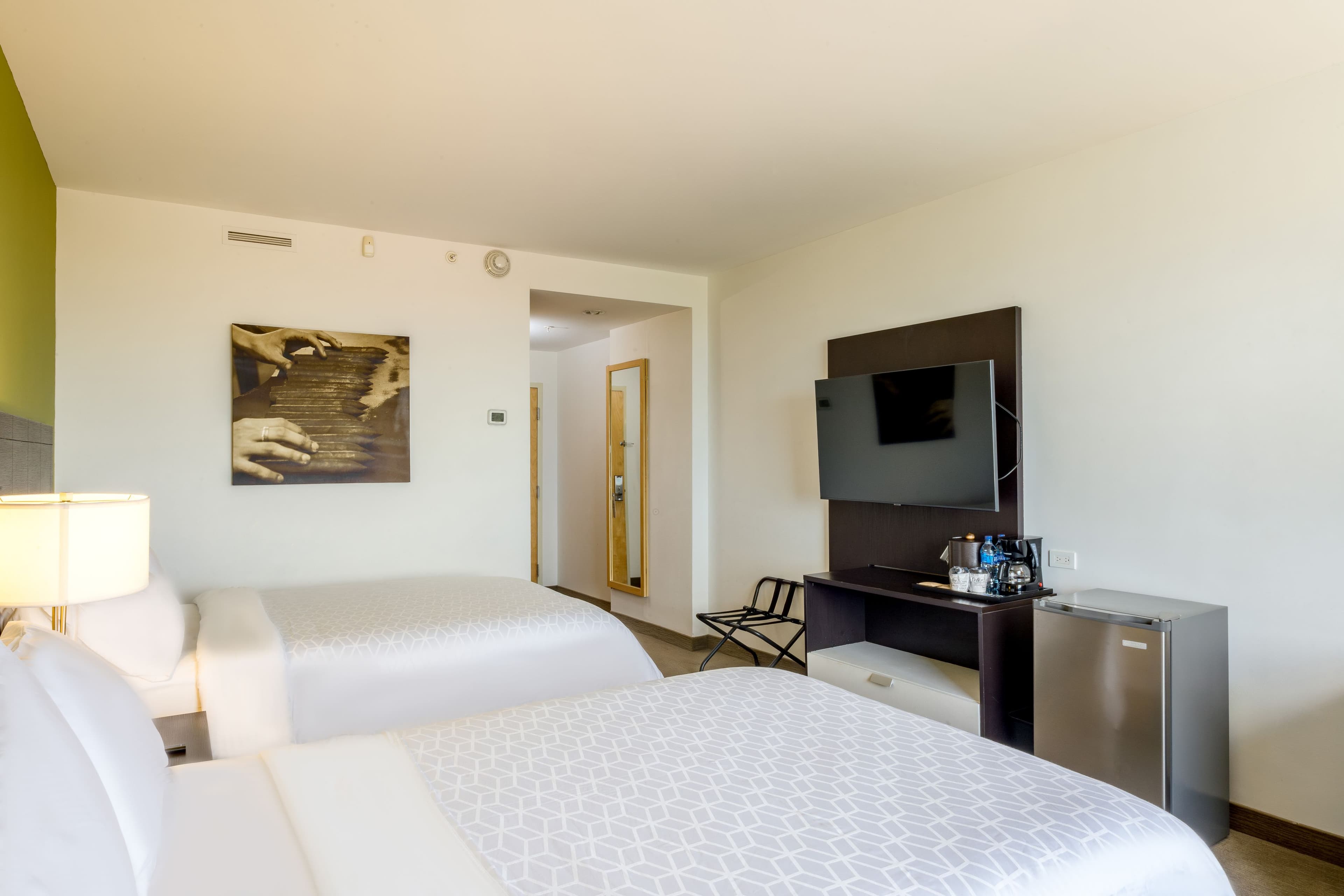 Standard Room - Image 7