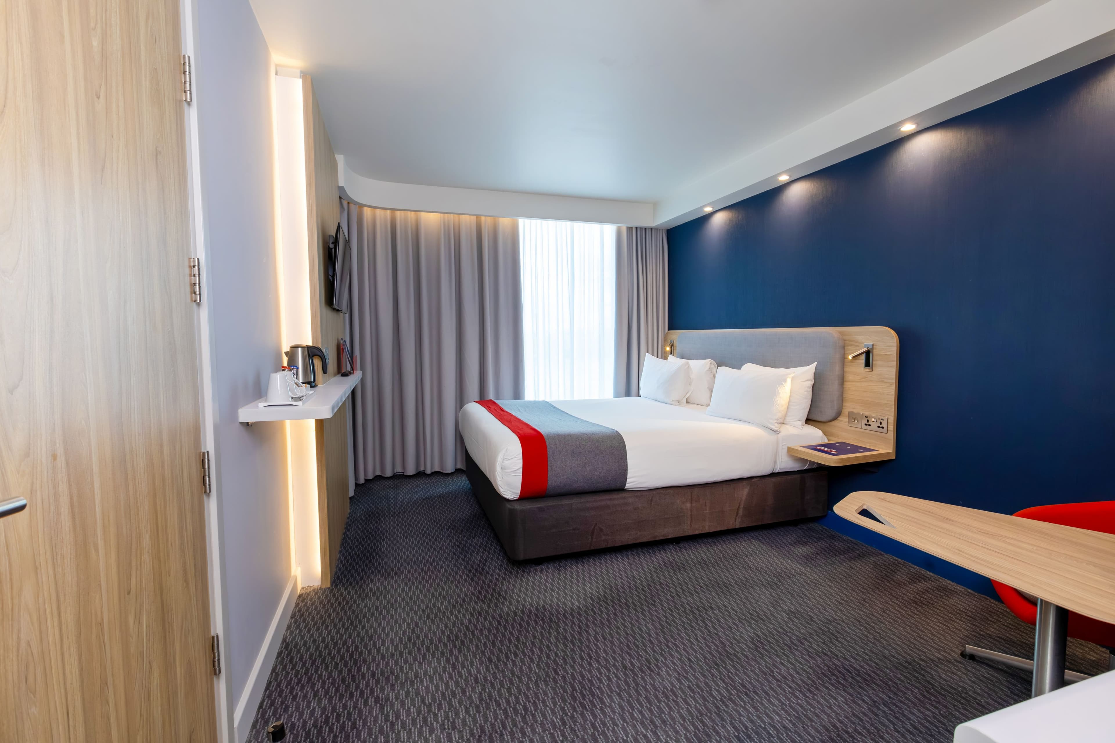 Holiday Inn Express Manchester - Trafford City — 22