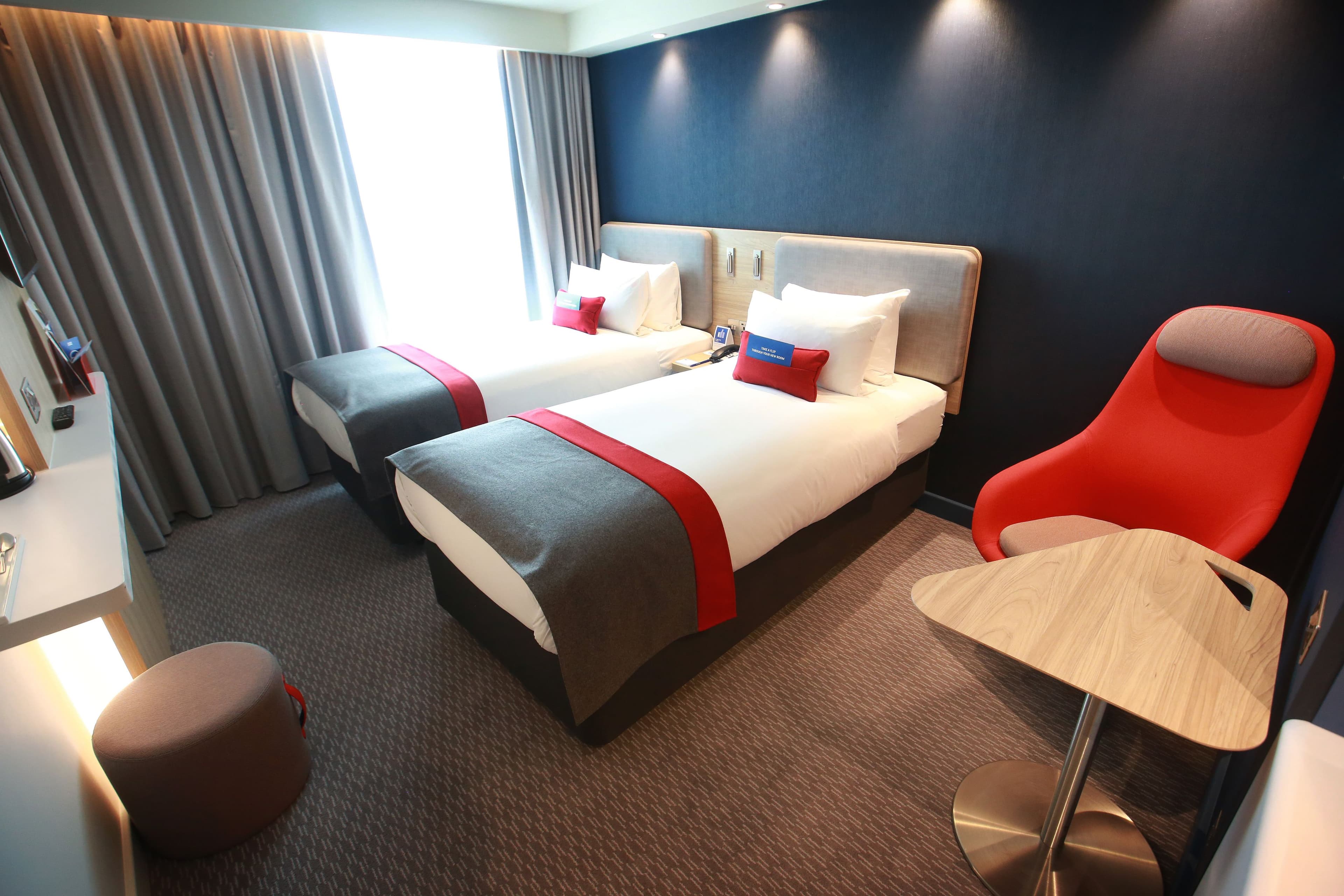 Holiday Inn Express Manchester - Trafford City — 40