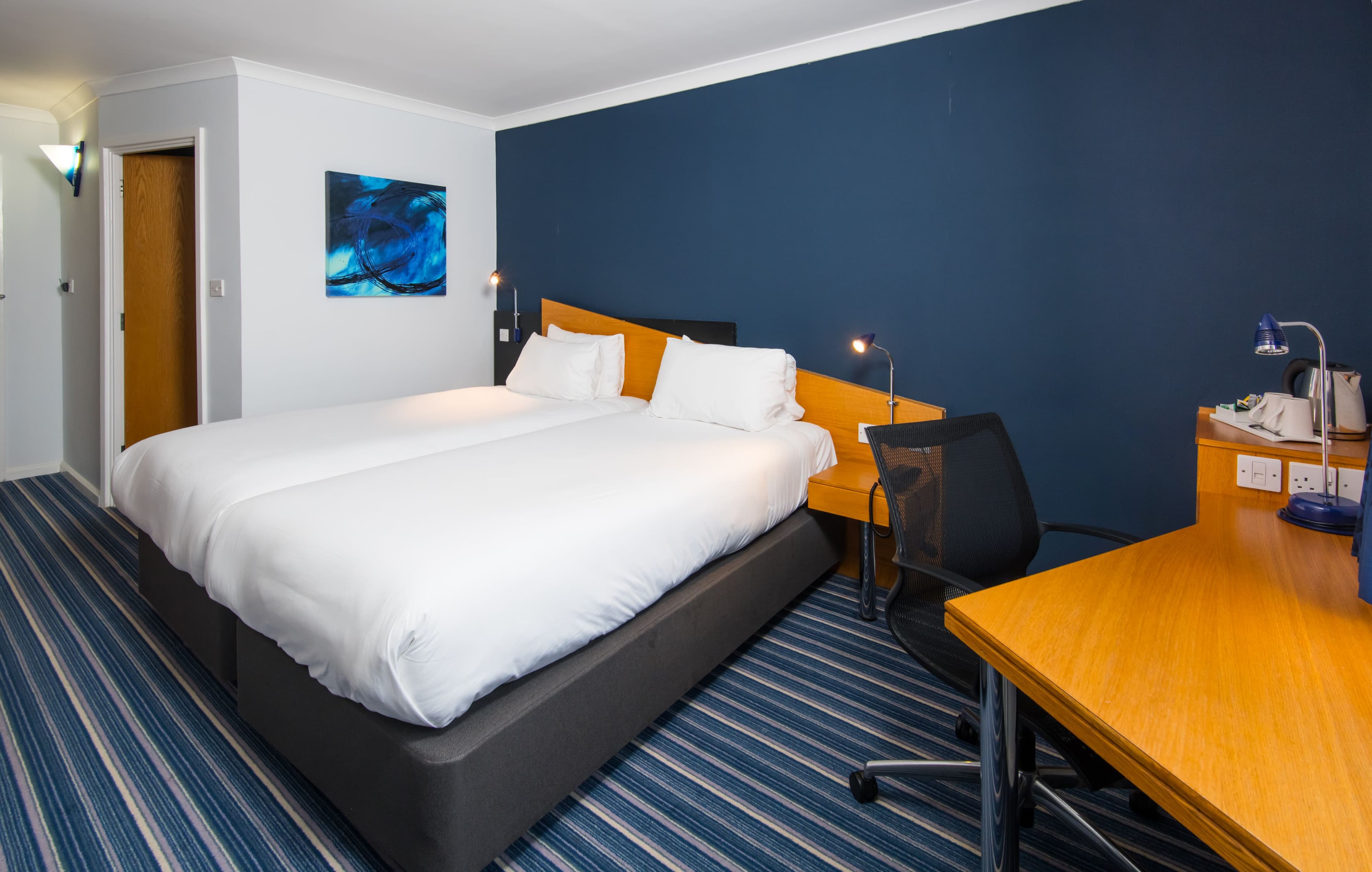 Holiday Inn Express Manchester - East — 15