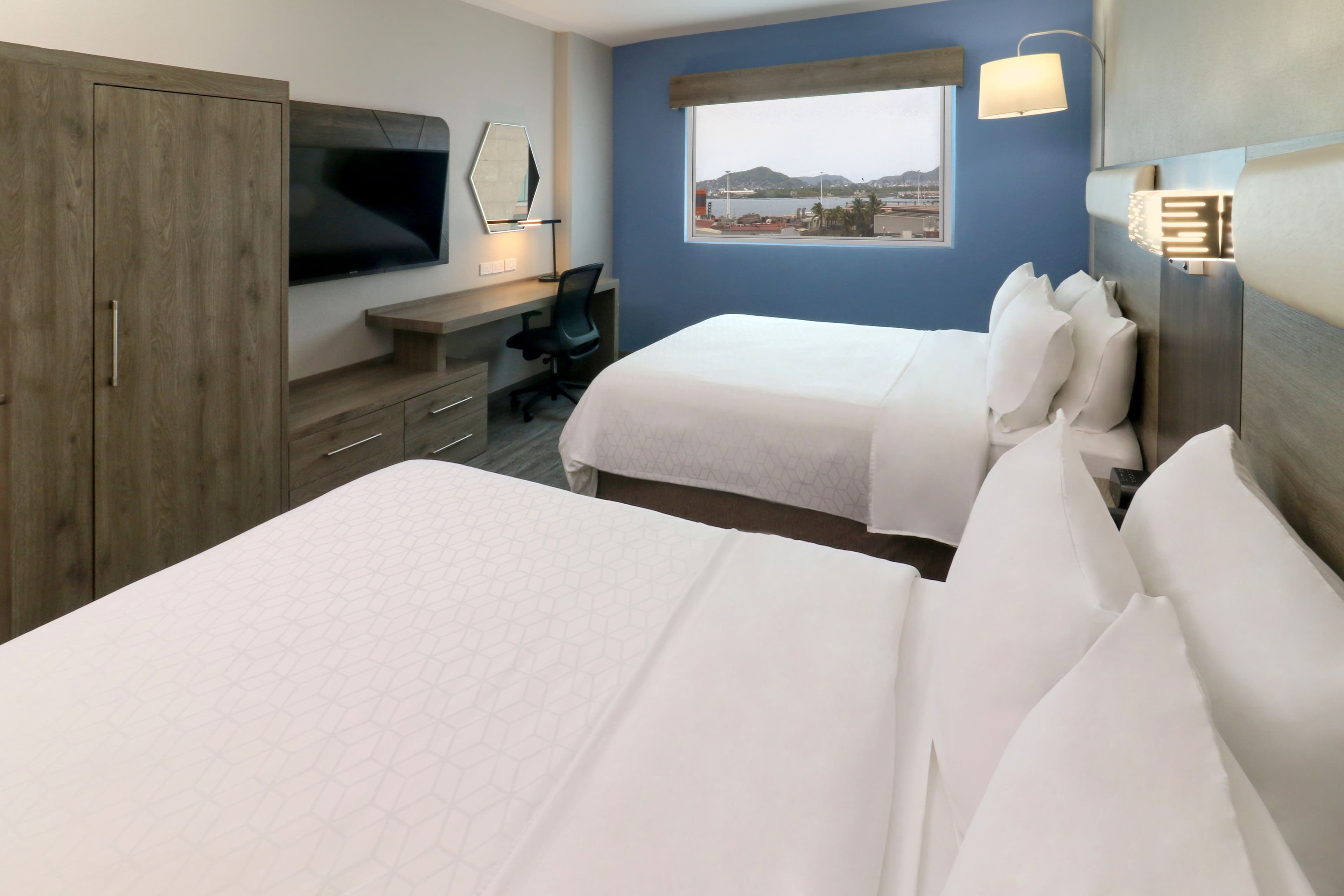 Holiday Inn Express Manzanillo - Image 3