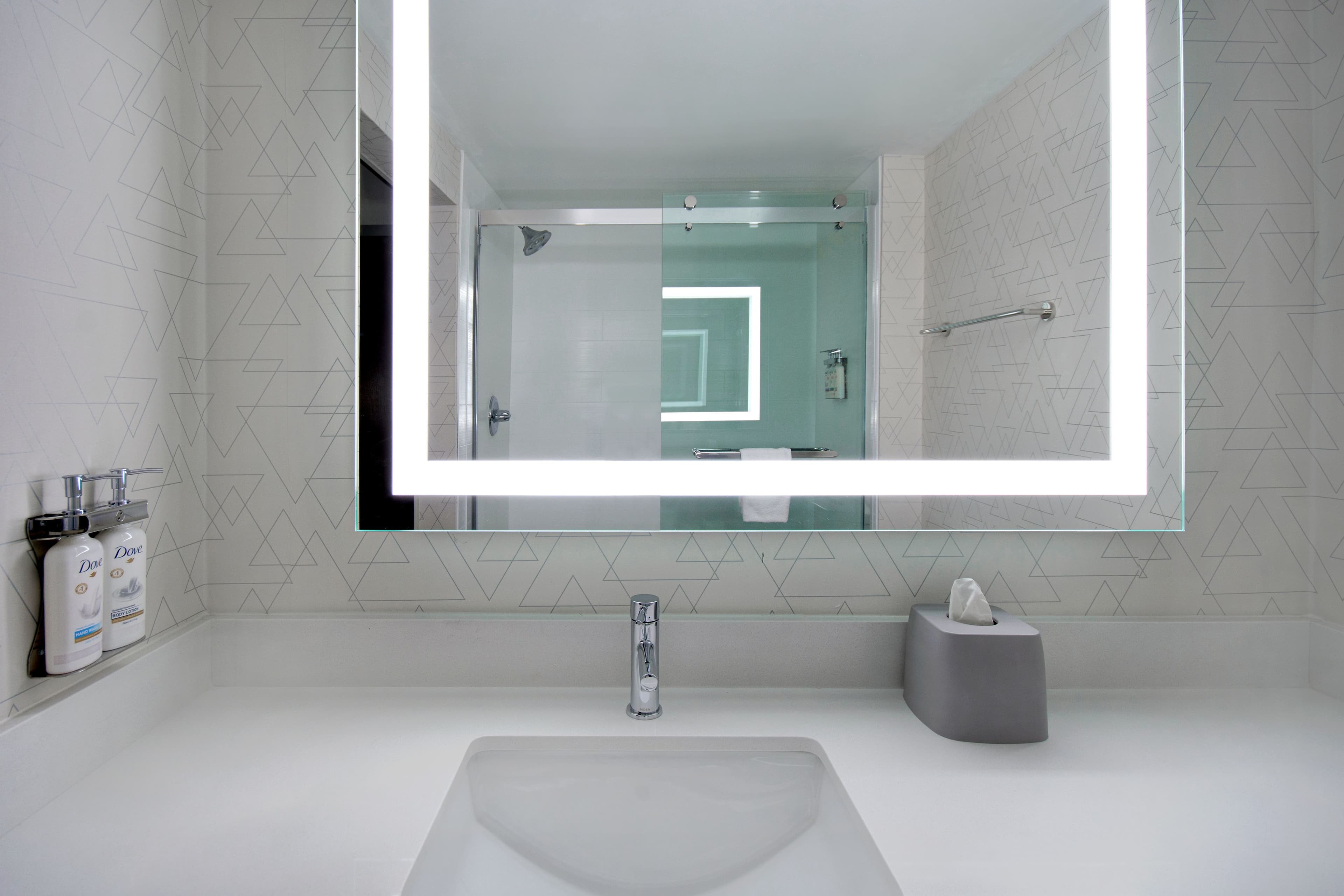 Standard Room - Image 2