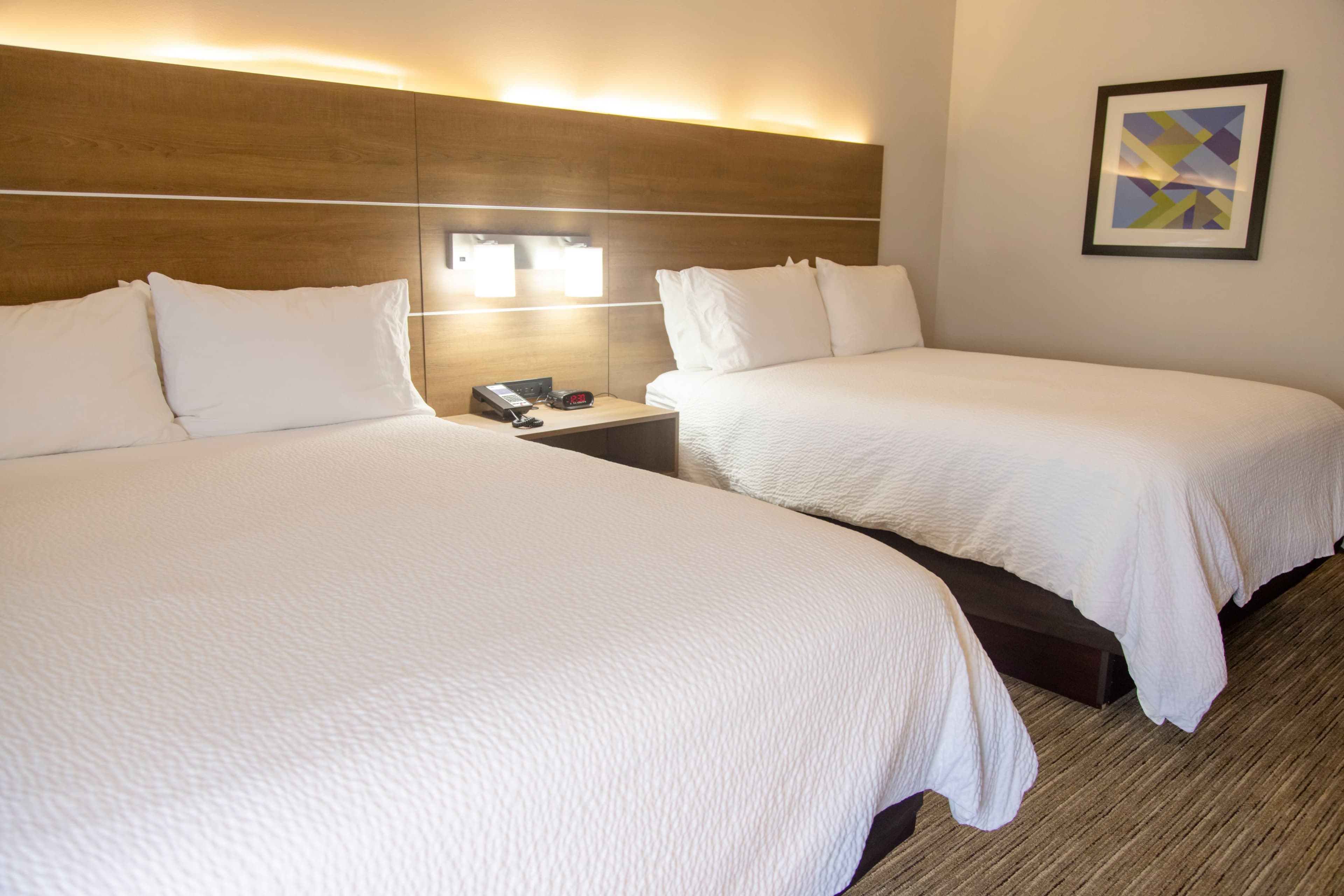 Holiday Inn Express Marshfield (Springfield Area) — 6