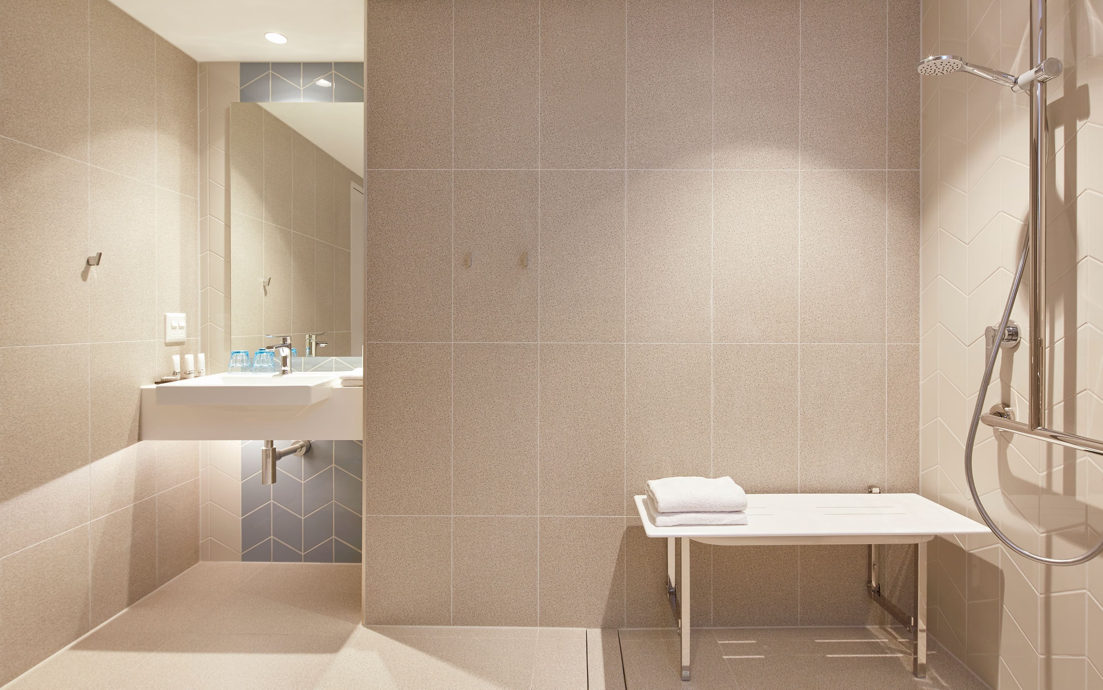 Holiday Inn Express Sydney Airport — 9