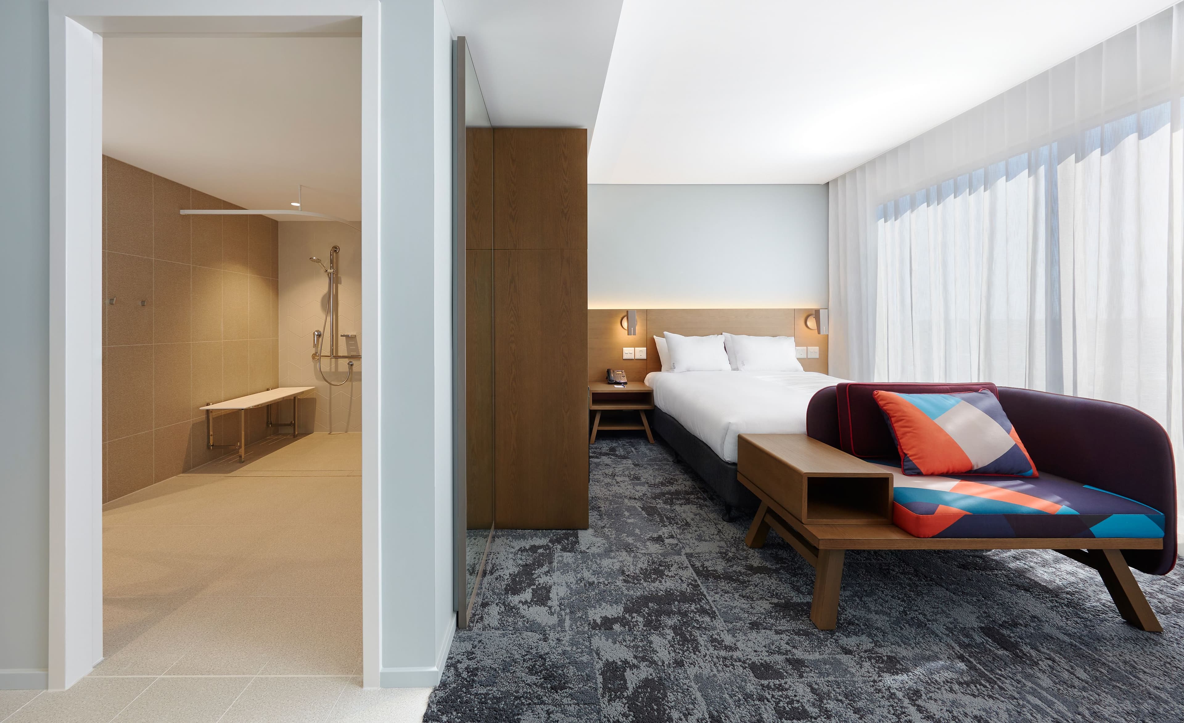 Holiday Inn Express Sydney Airport - Image 5
