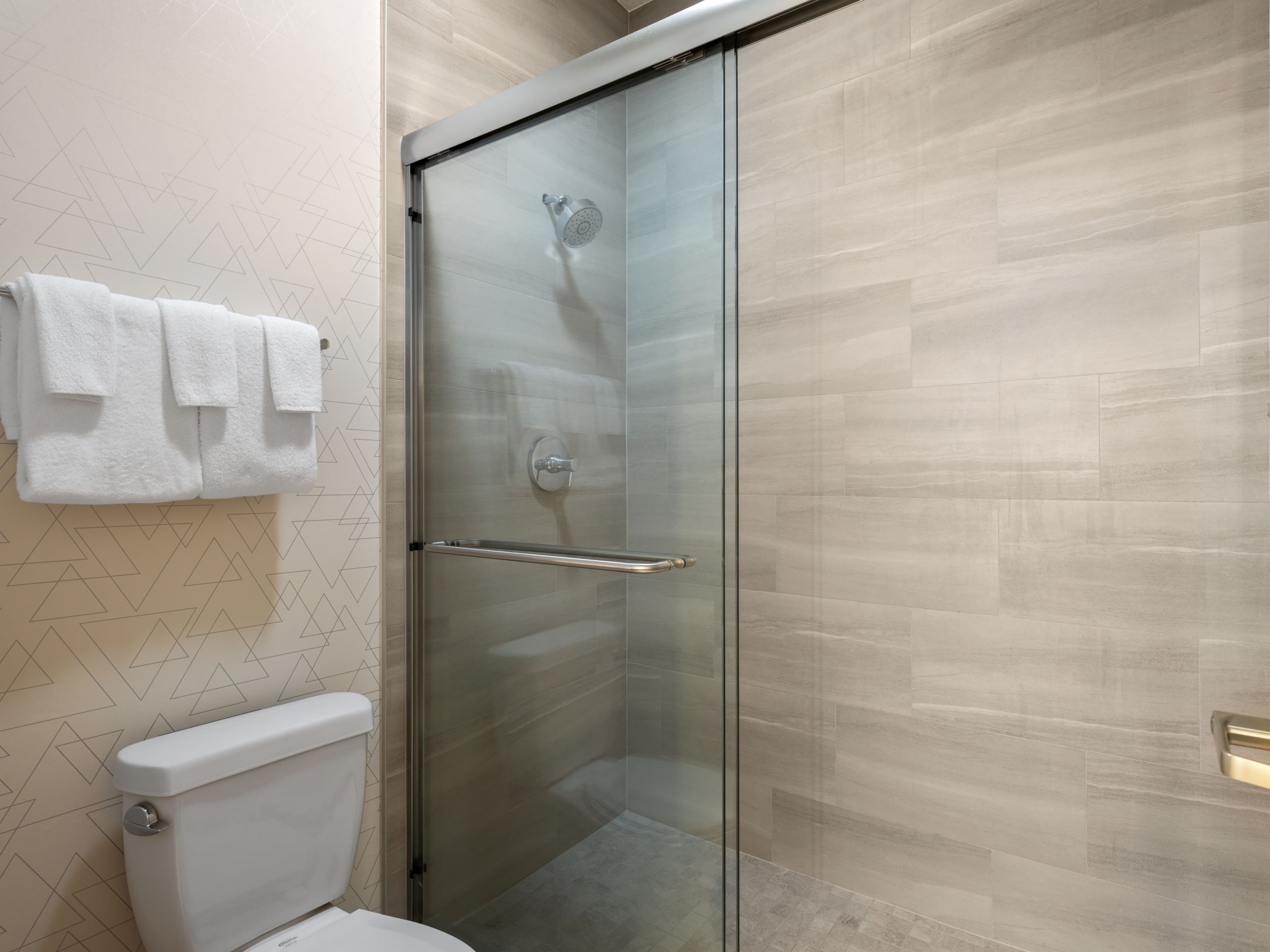 Holiday Inn Express Meadville (I-79 Exit 147a) — 33