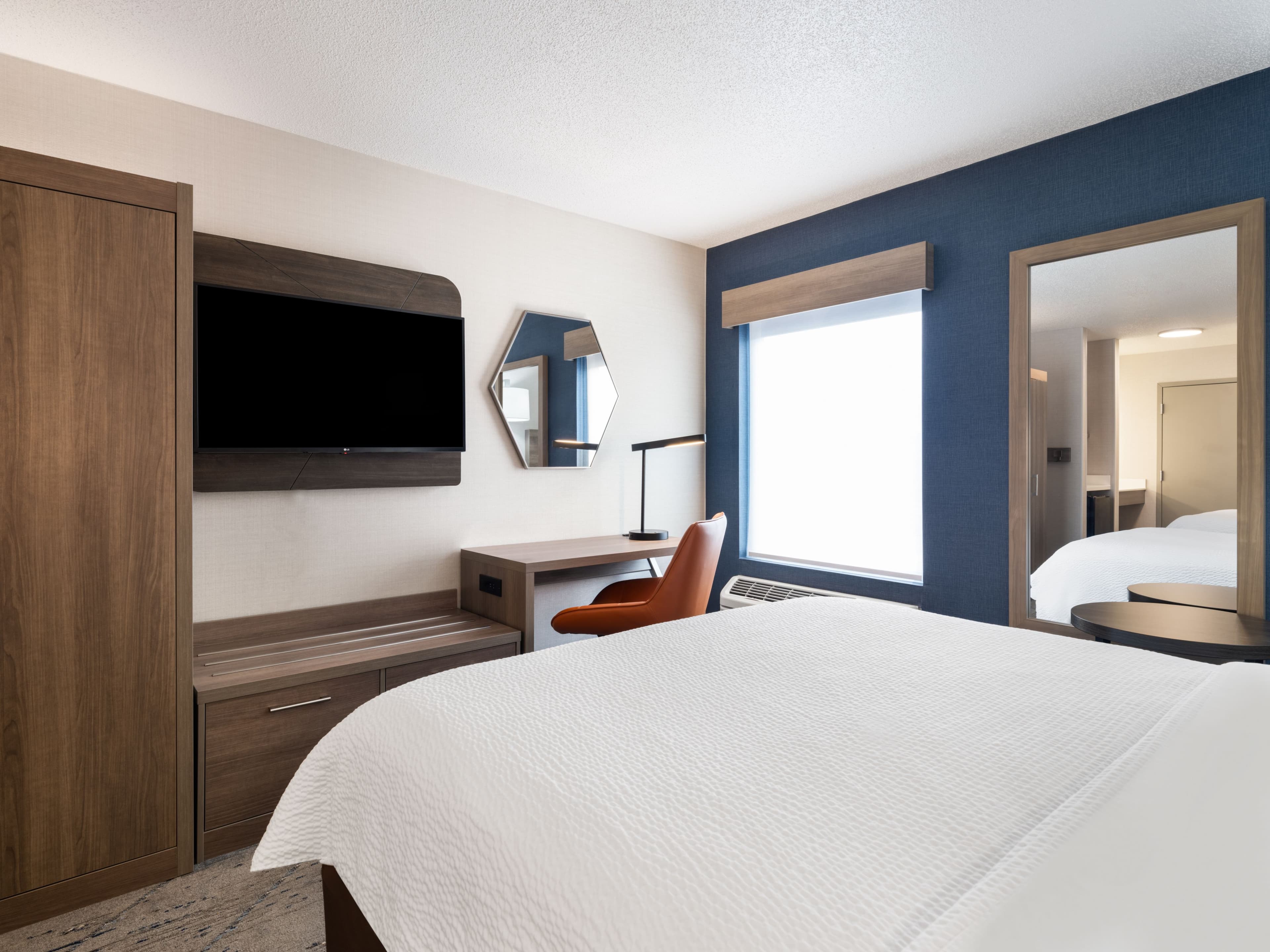 Holiday Inn Express Meadville (I-79 Exit 147a) — 51