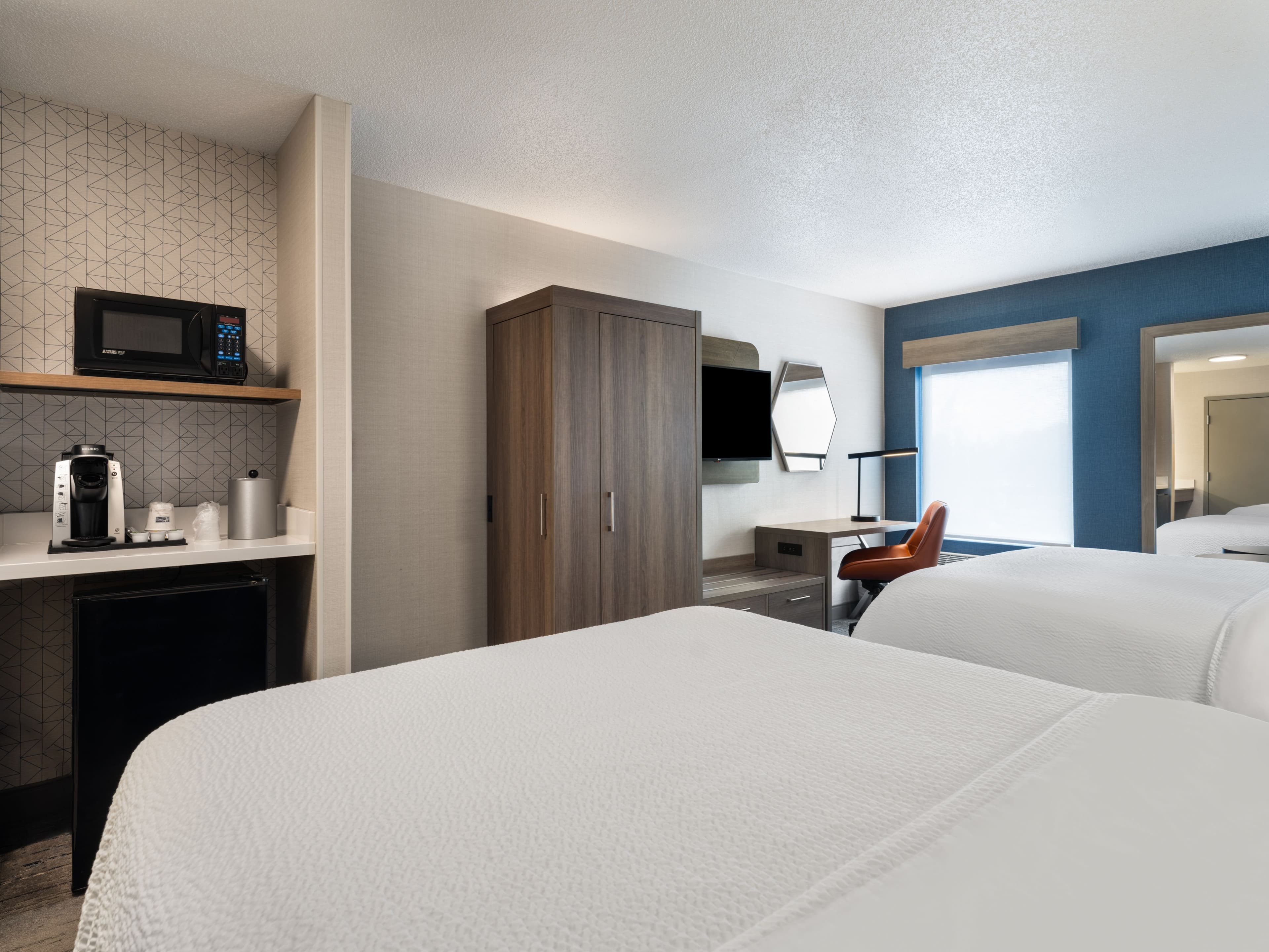 Holiday Inn Express Meadville (I-79 Exit 147a) — 49