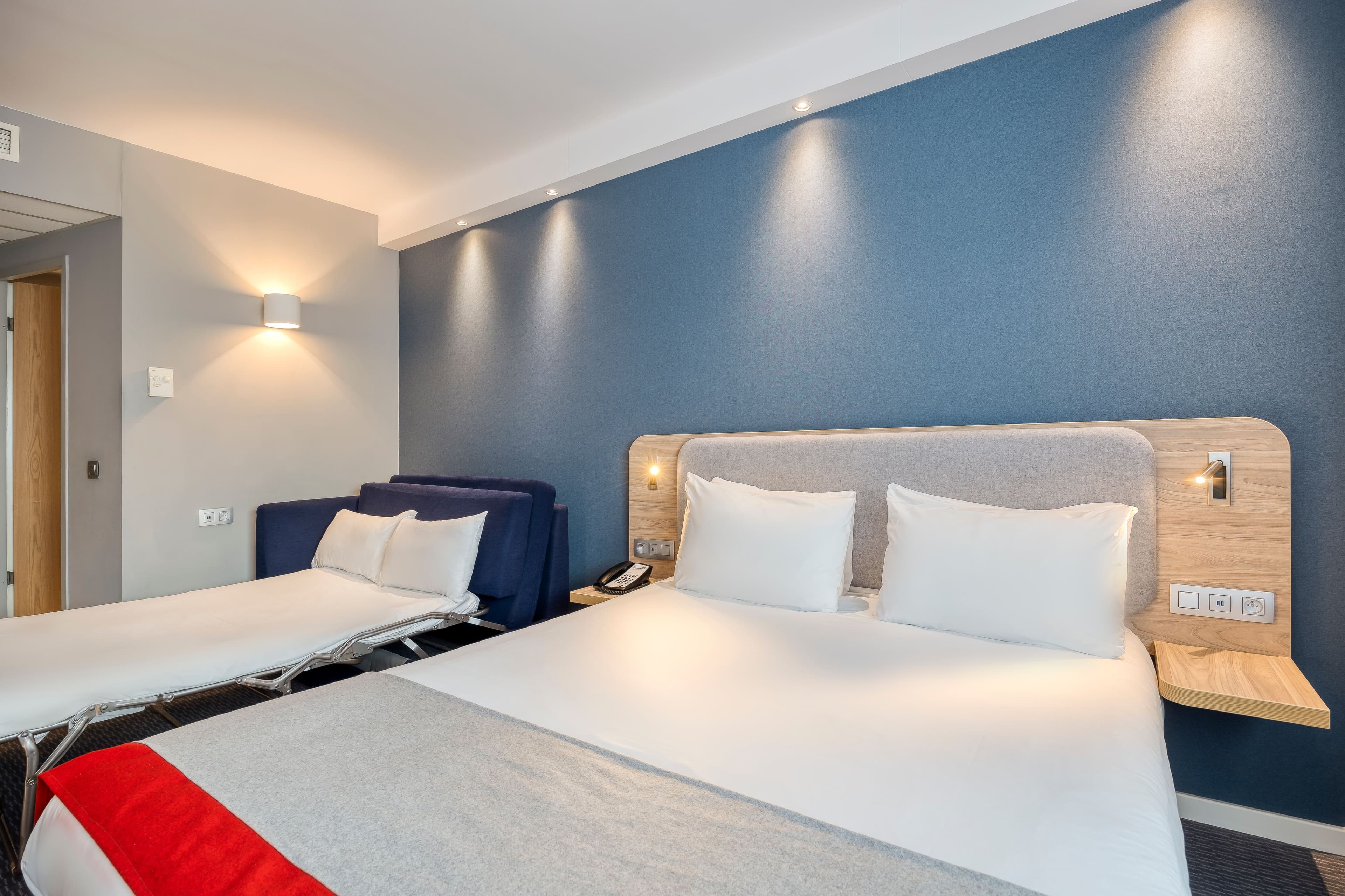 Holiday Inn Express Mechelen City Centre — 16