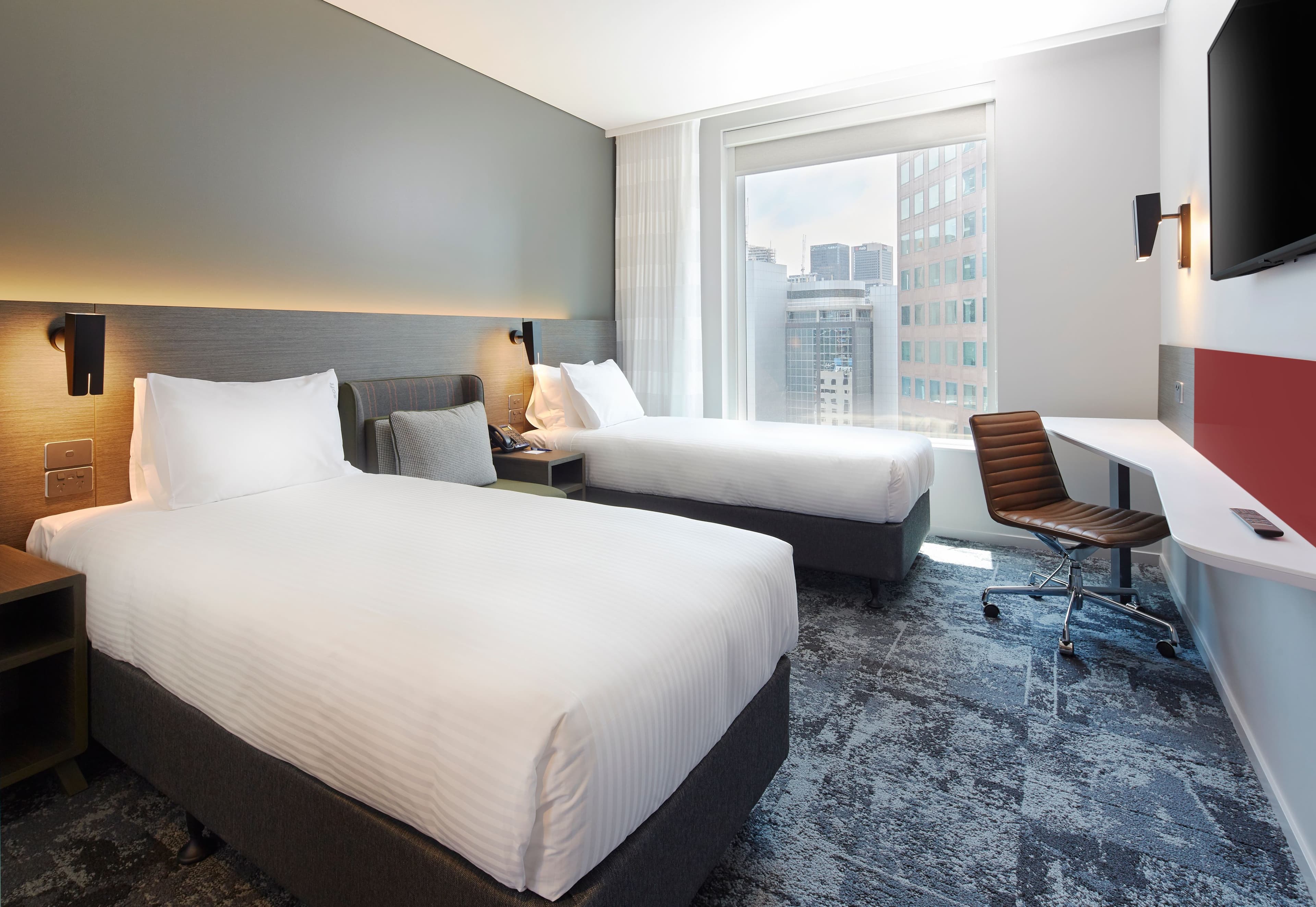 Holiday Inn Express Melbourne Southbank - Image 3