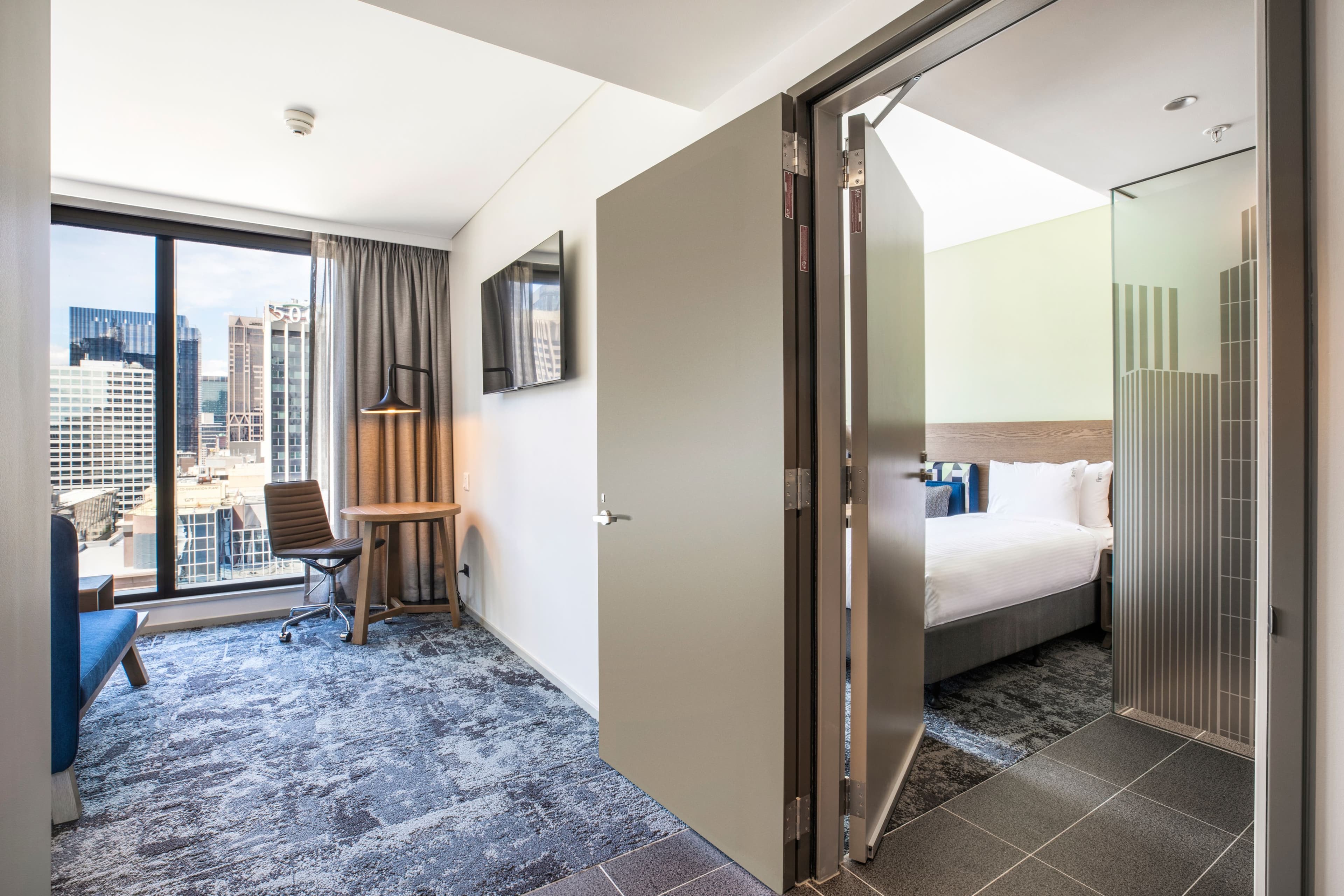 Holiday Inn Express Melbourne Little Collins — 17