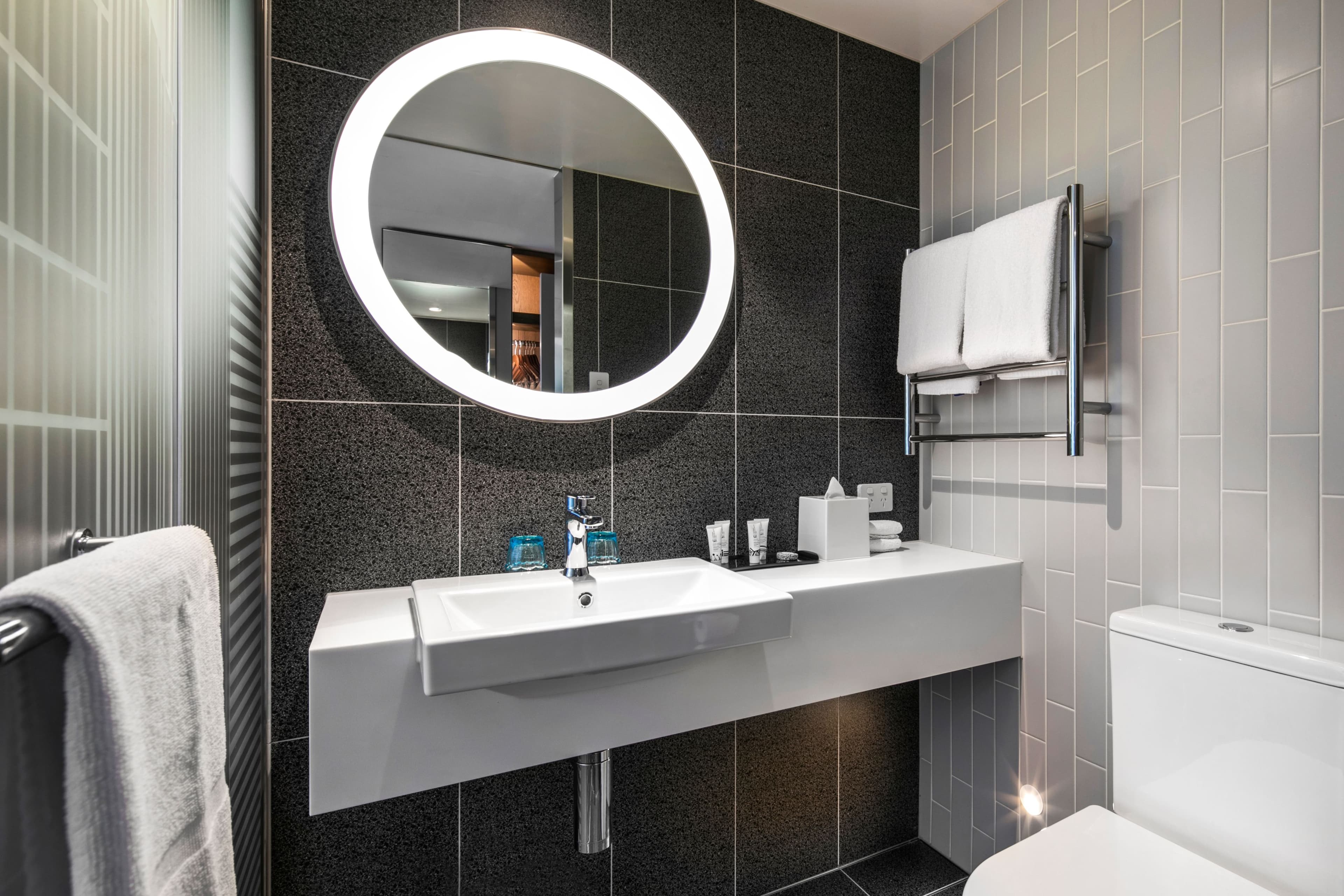 Holiday Inn Express Melbourne Little Collins — 26