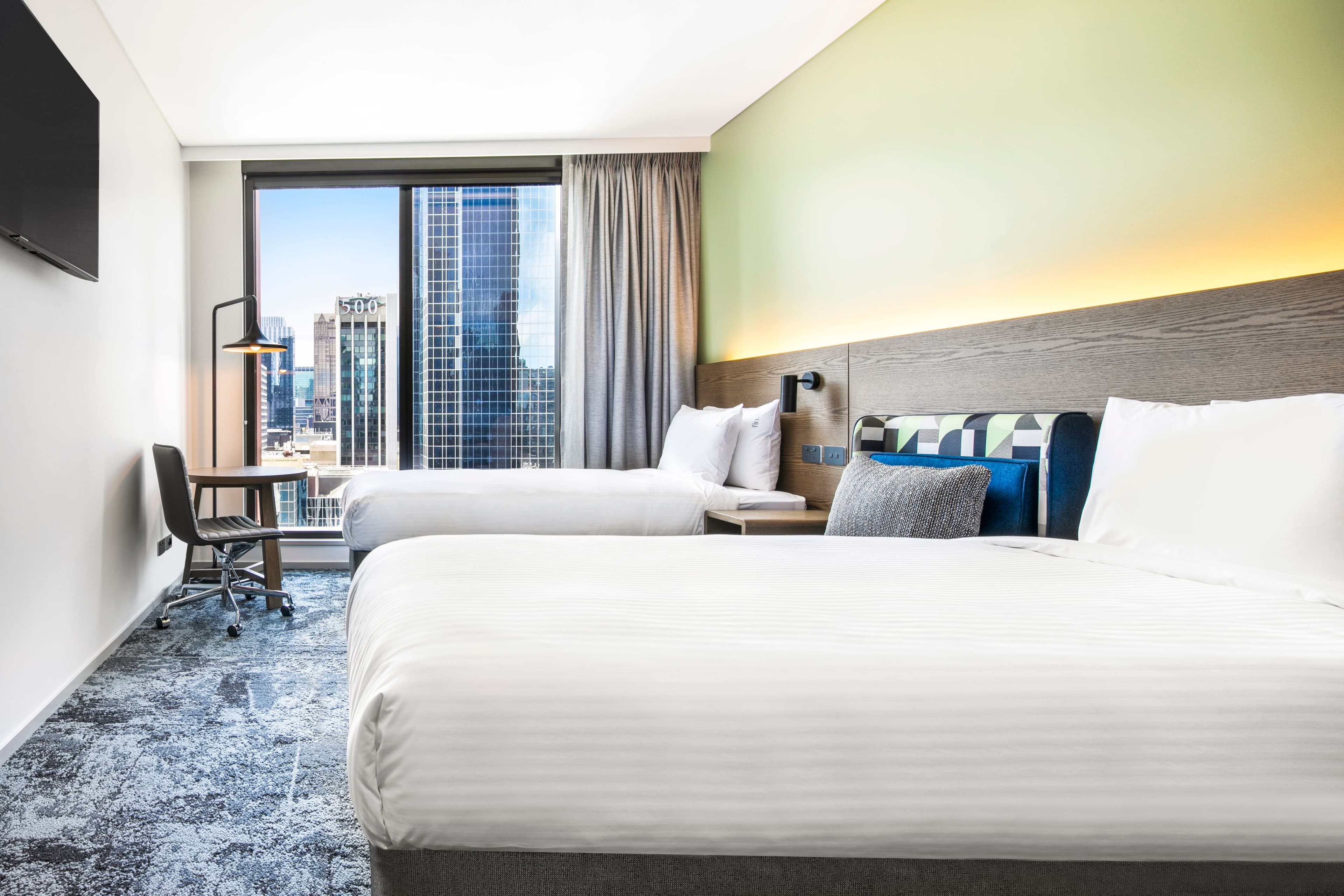 Holiday Inn Express Melbourne Little Collins — 24