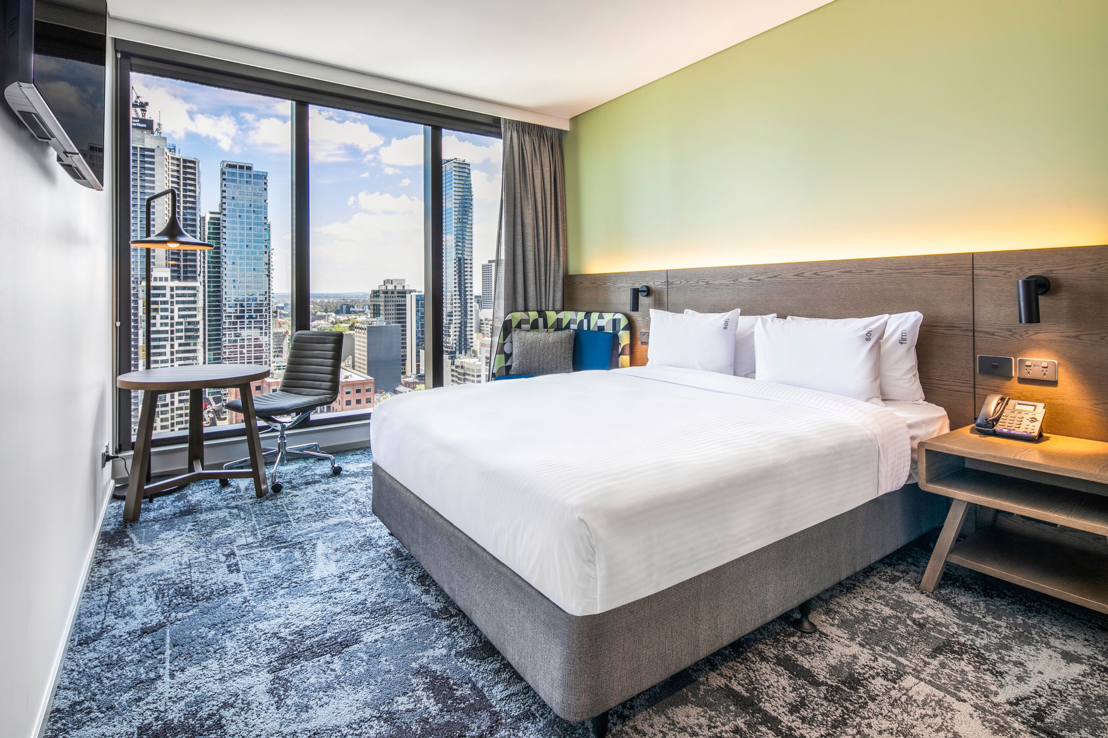 Holiday Inn Express Melbourne Little Collins - Image 3