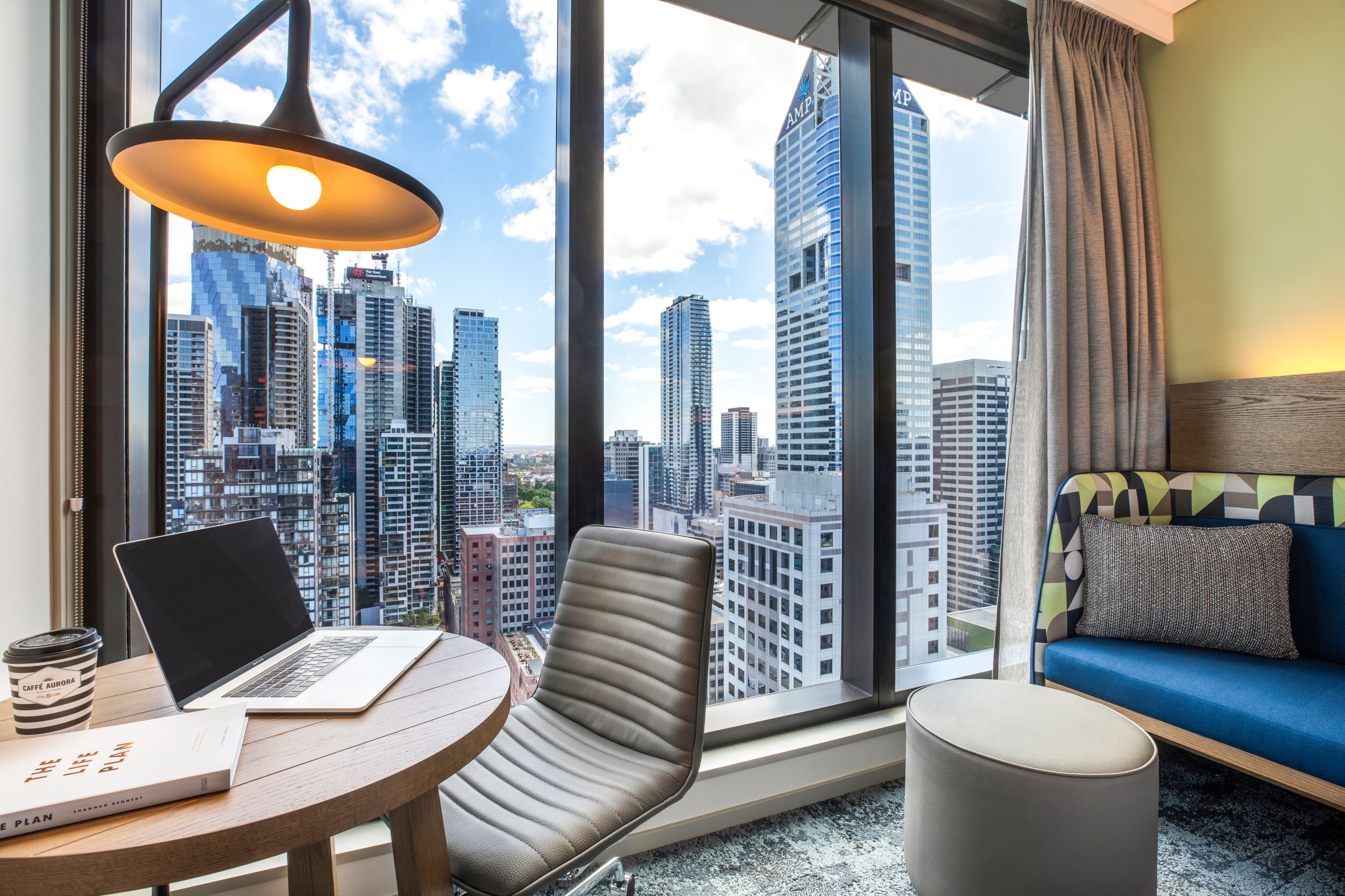 Holiday Inn Express Melbourne Little Collins — 8