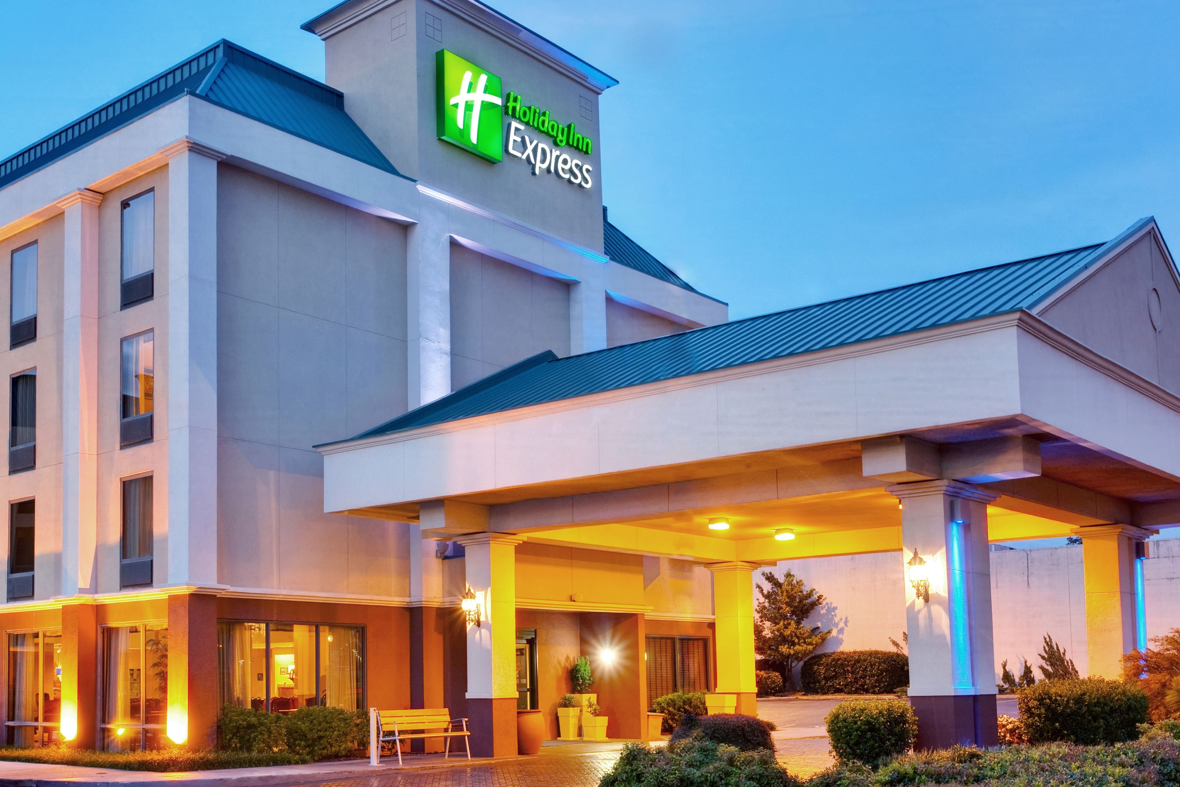 Holiday Inn Express Memphis Medical Center Midtown - Image 1