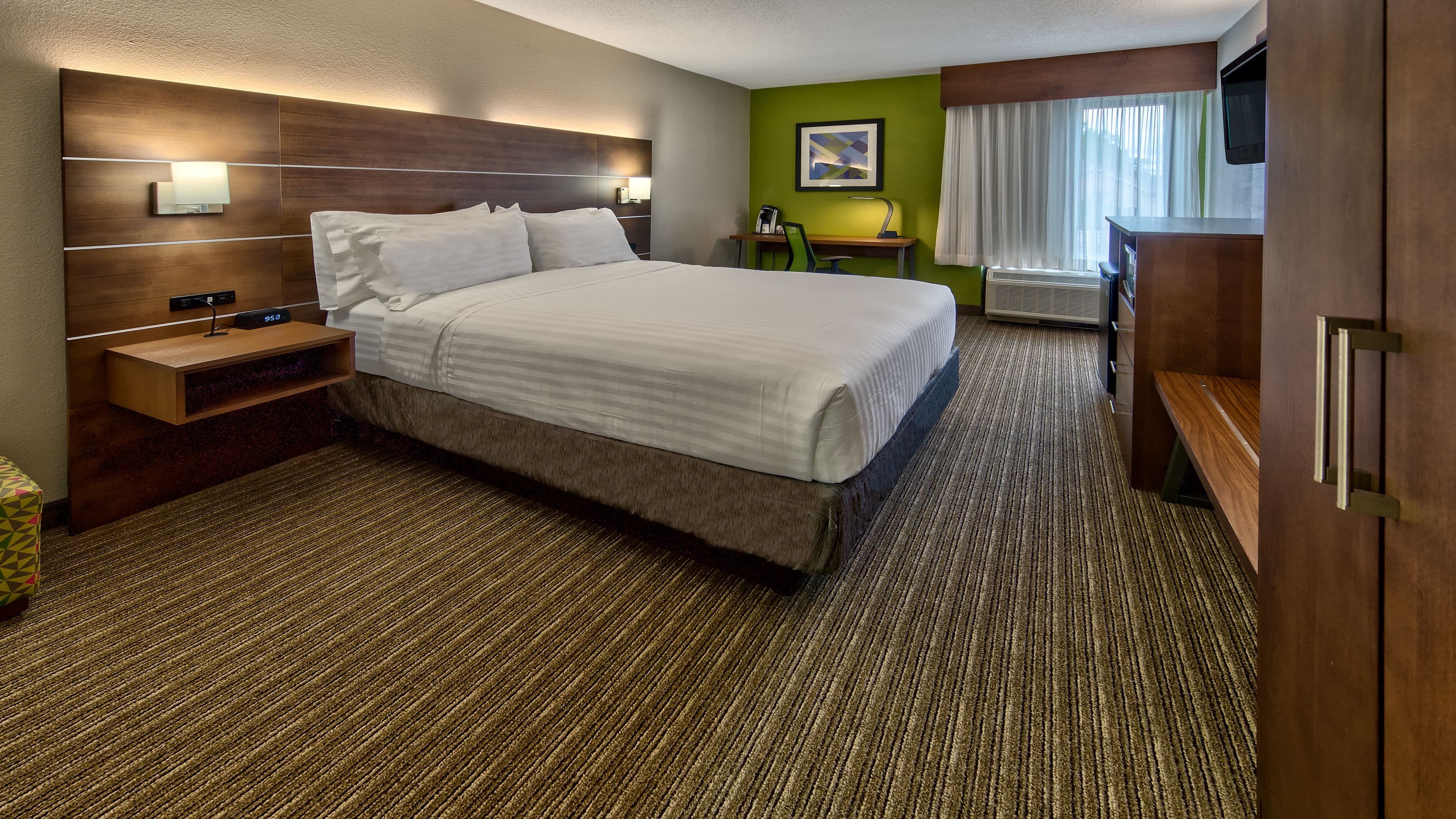 Holiday Inn Express Memphis Medical Center Midtown — 13