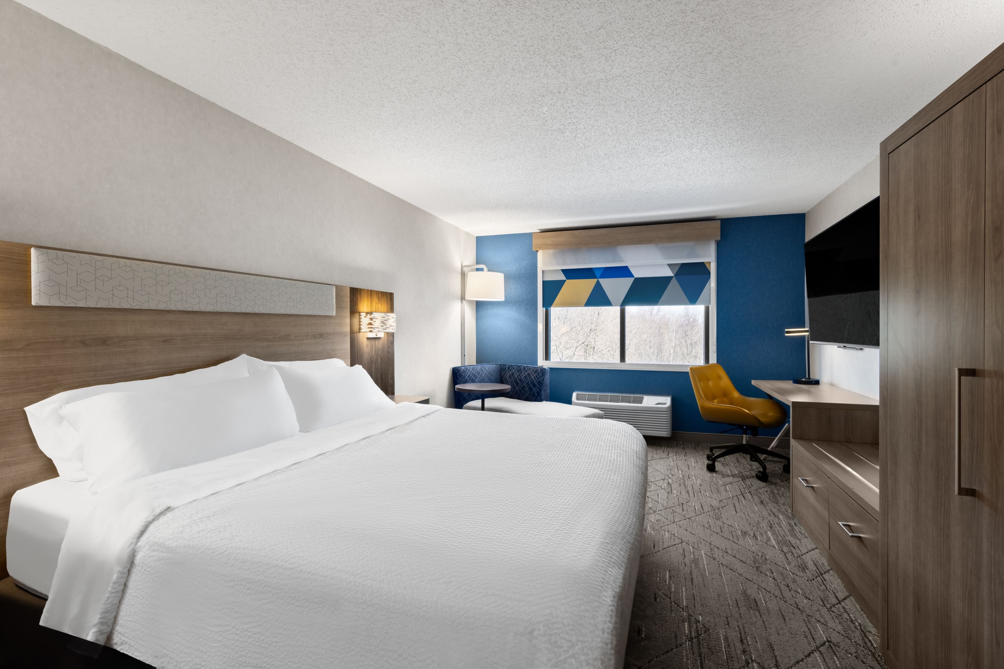 Holiday Inn Express Grove City (Outlet Center) - Image 5