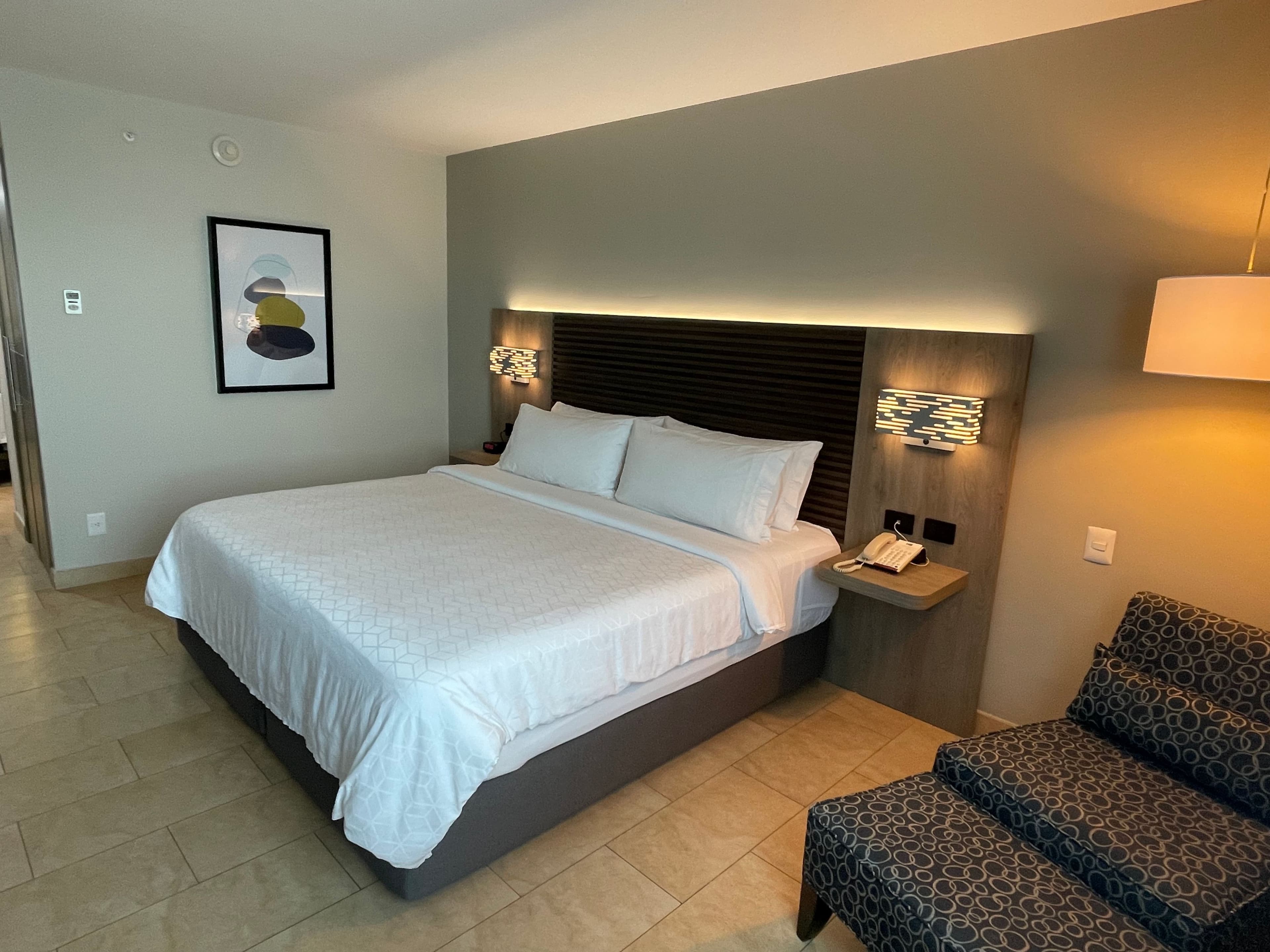 Holiday Inn Express Merida — 8