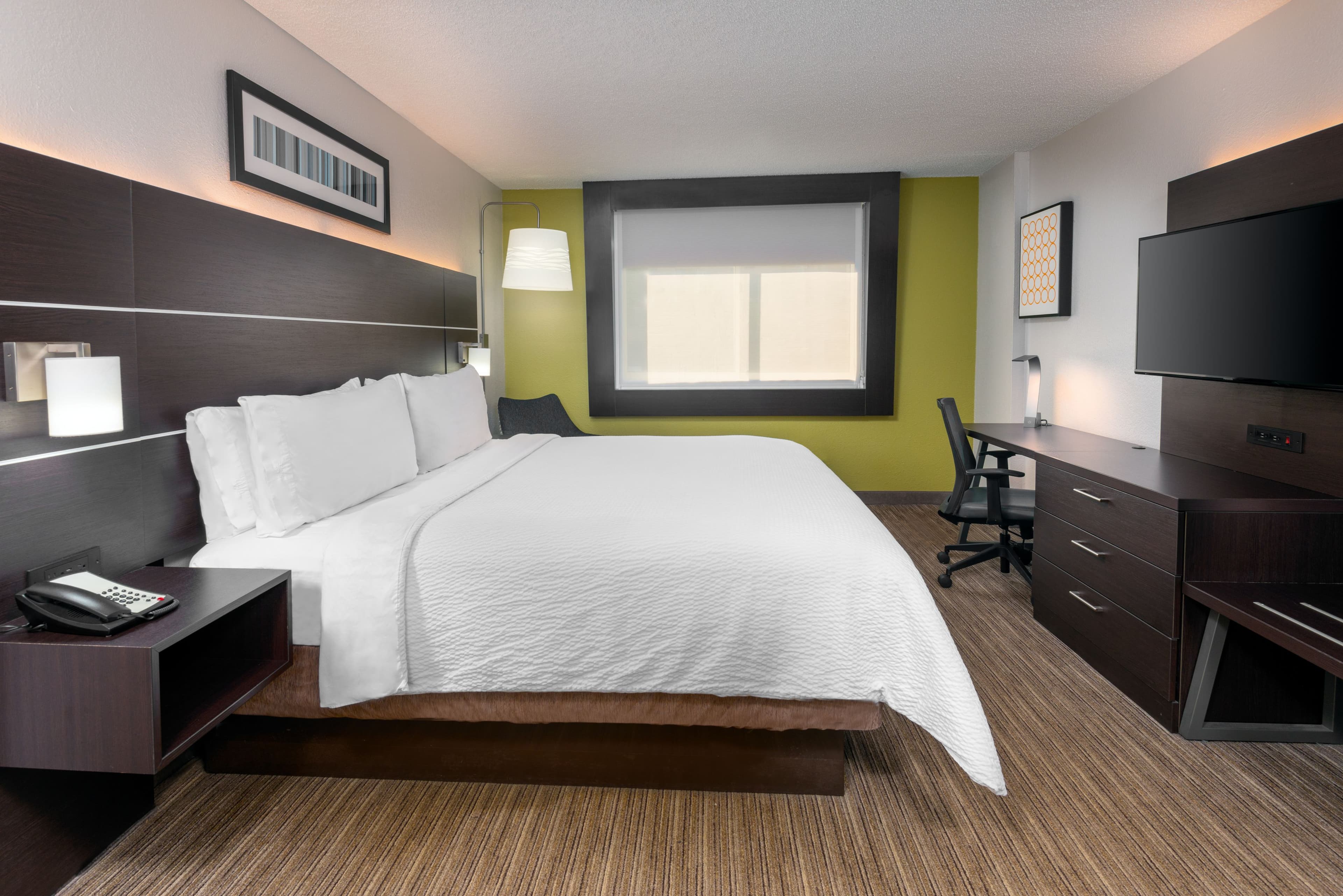 Holiday Inn Express Miami Airport Doral Area — 12