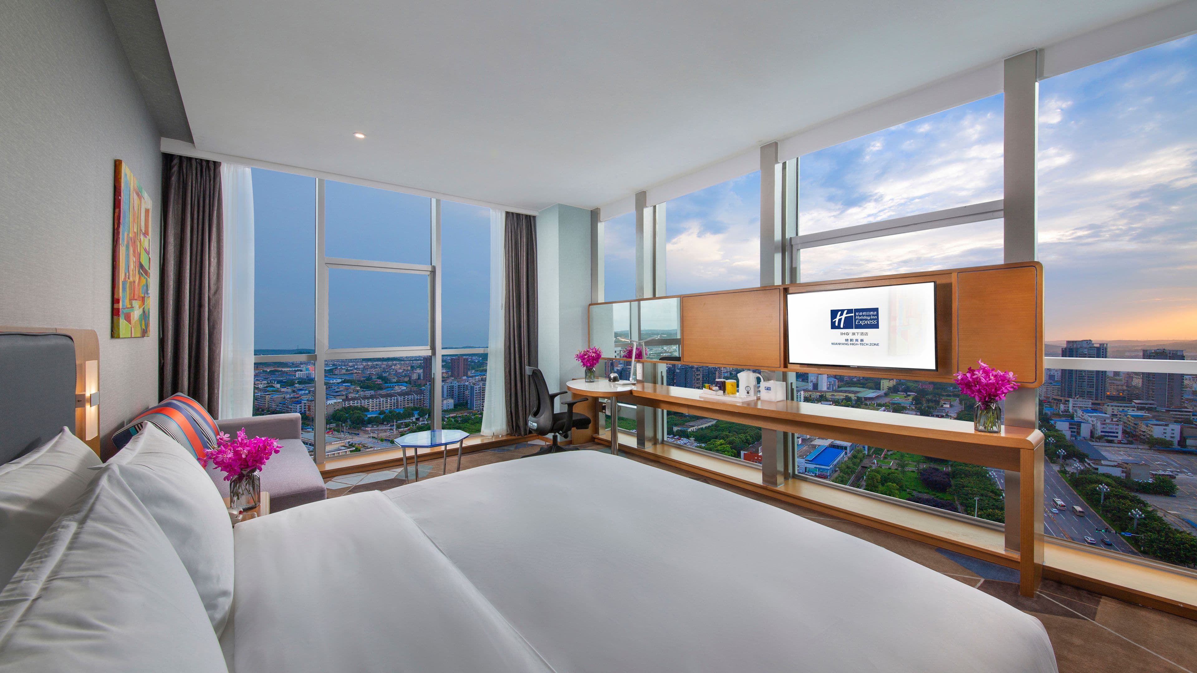 Holiday Inn Express Mianyang High-Tech Zone - Image 4