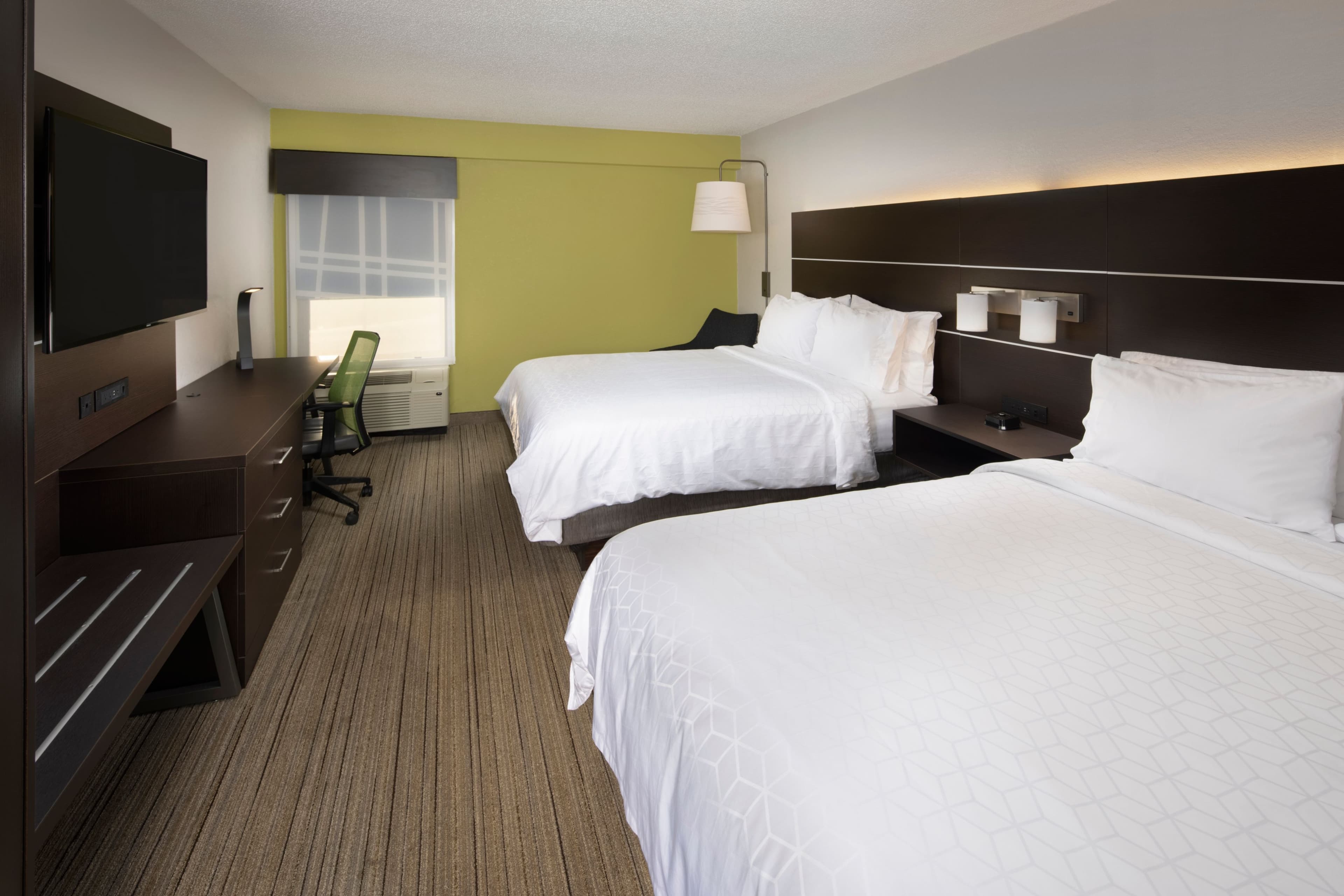 Holiday Inn Express Middlesboro — 8