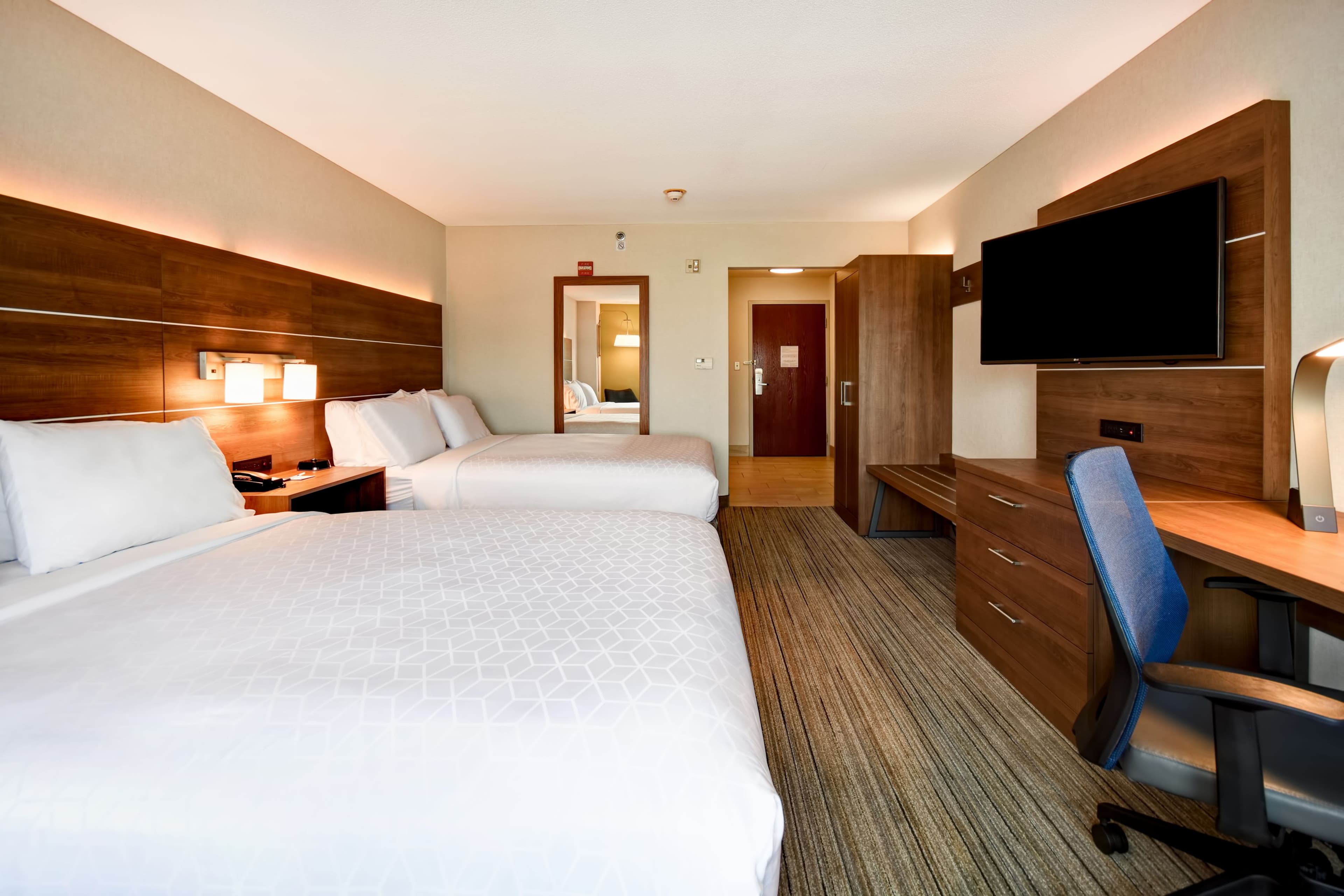 Holiday Inn Express Newport North - Middletown — 25