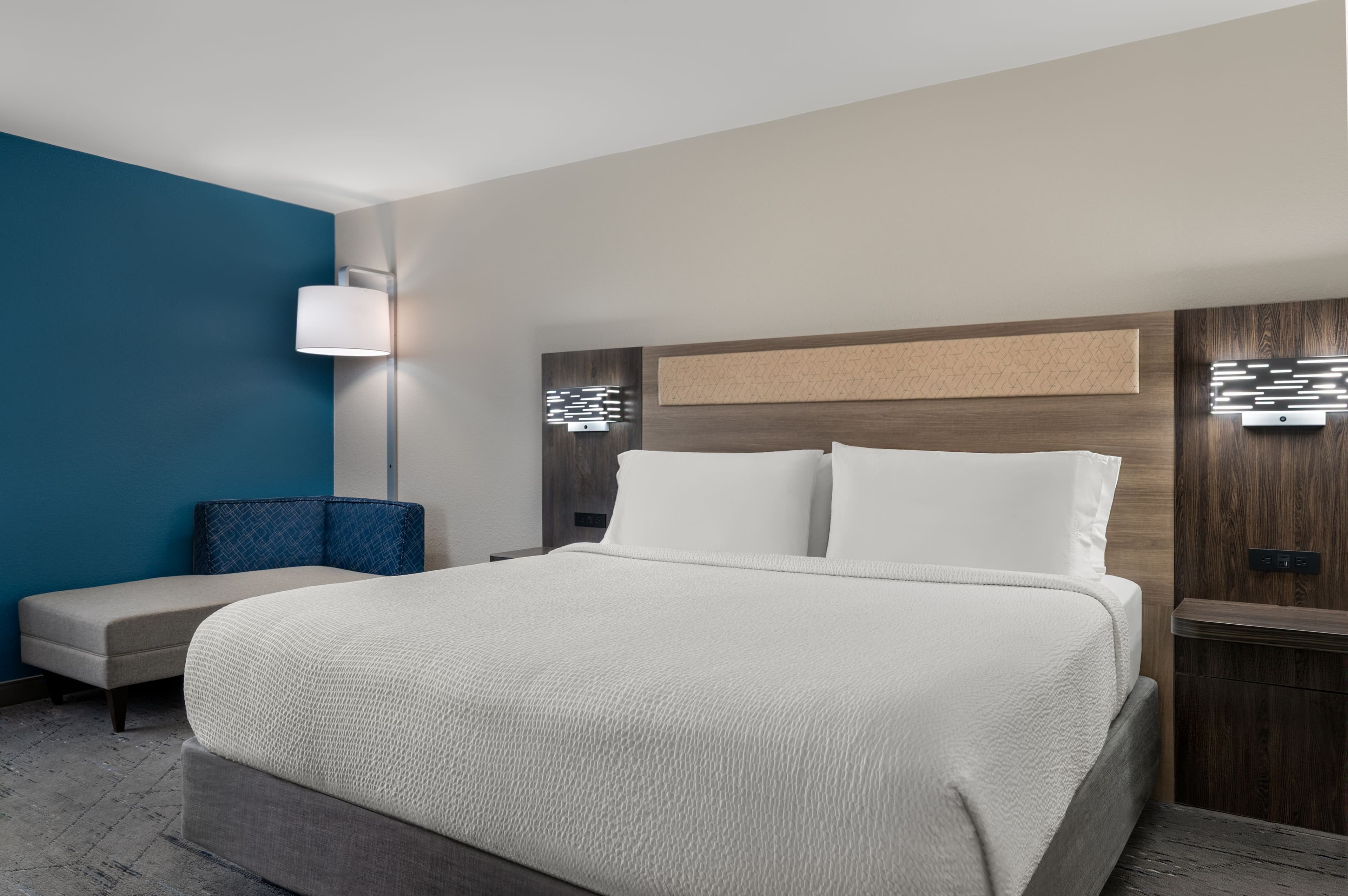 Standard Room - Image 11