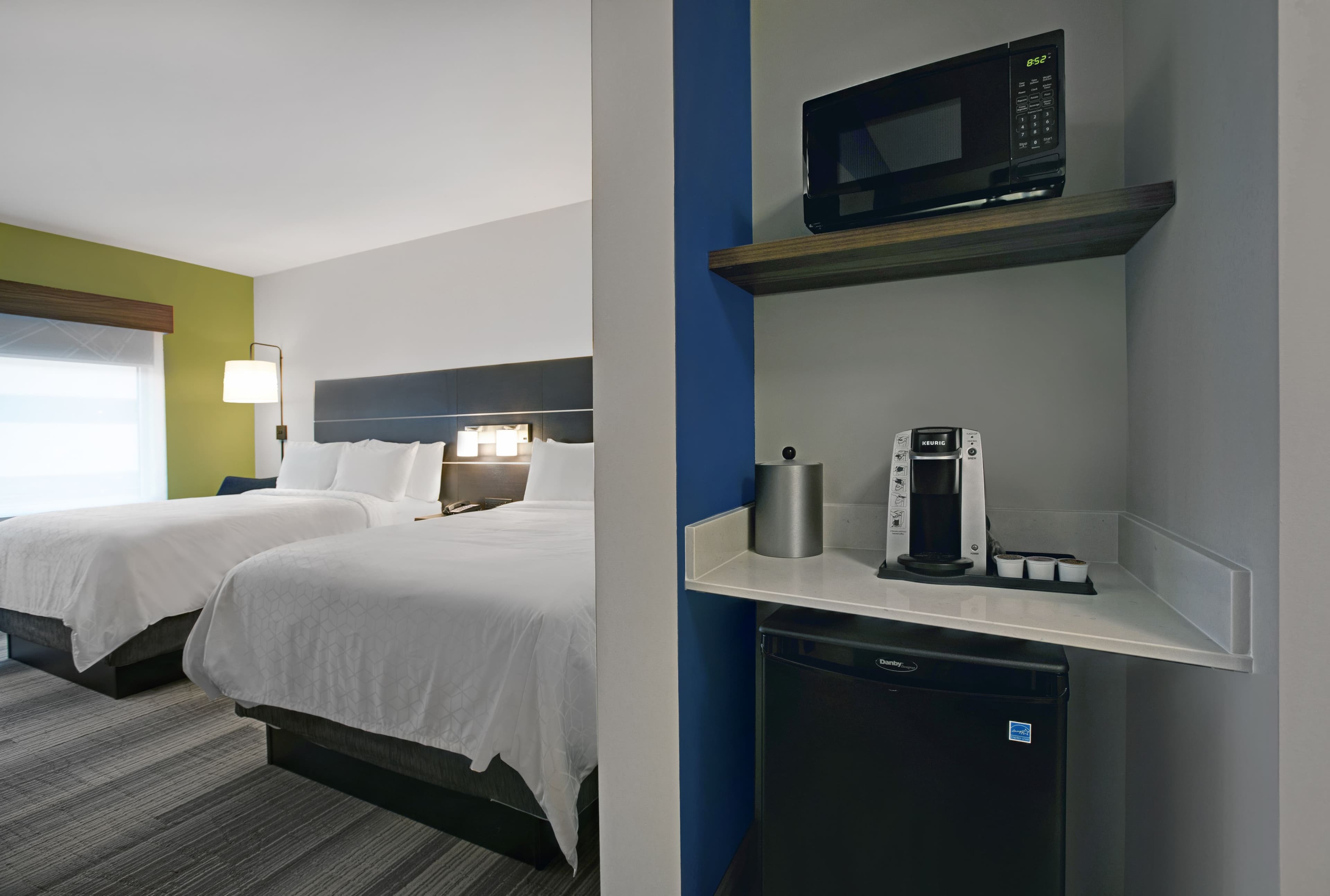 Holiday Inn Express Milwaukee Downtown — 20