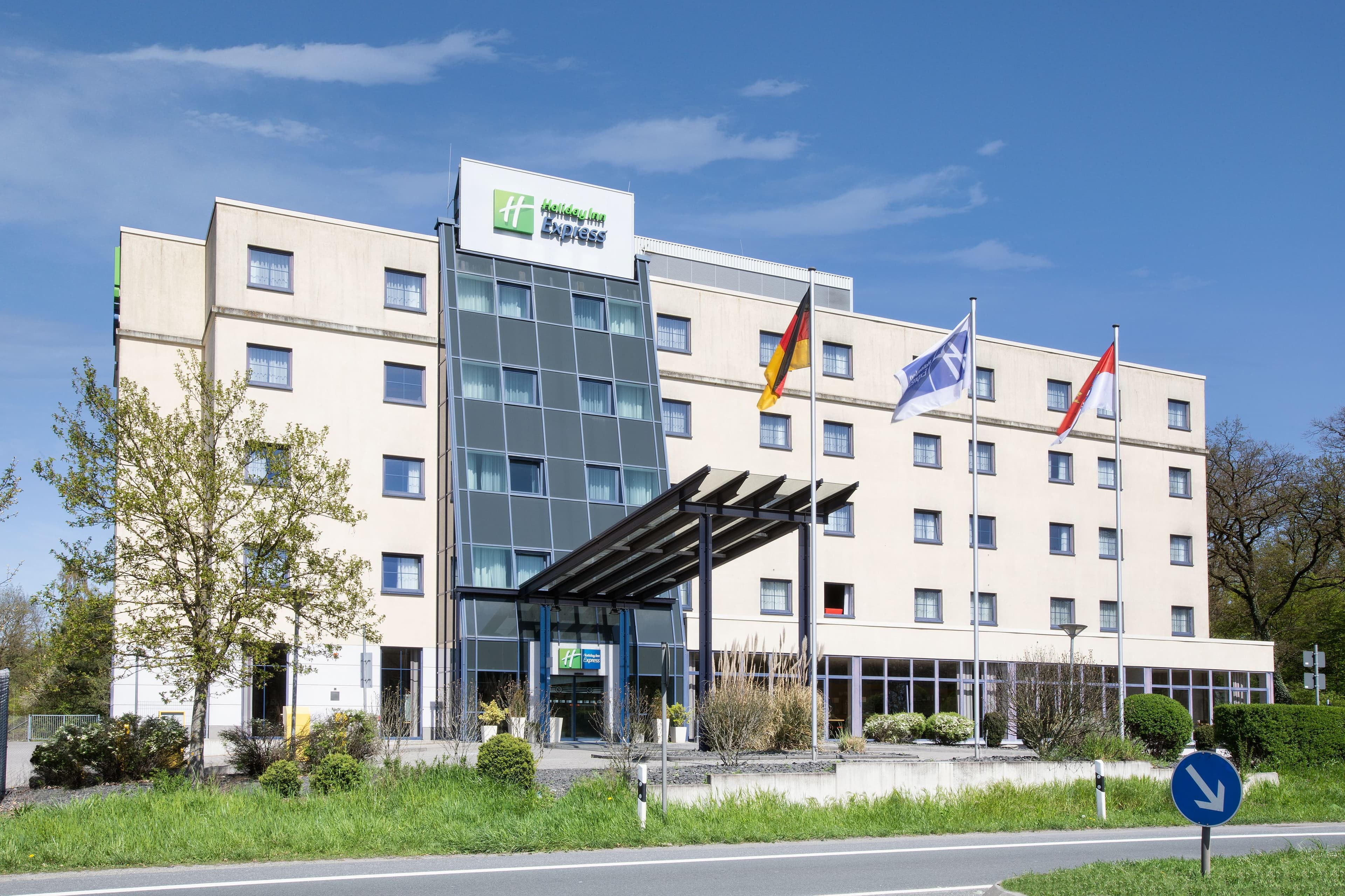 Holiday Inn Express Frankfurt Airport - Image 1