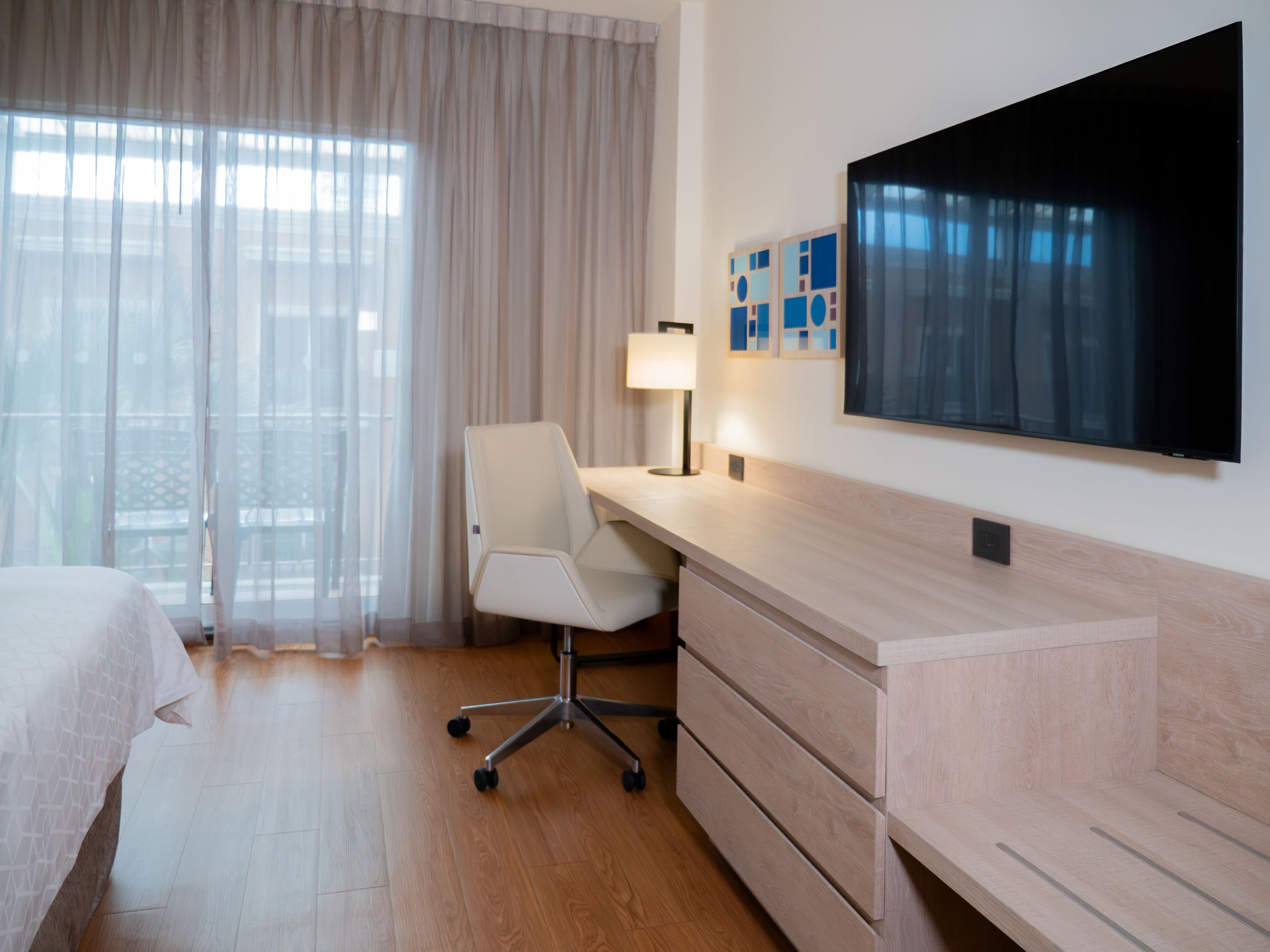 Holiday Inn Express Monterrey Tecnologico — 12