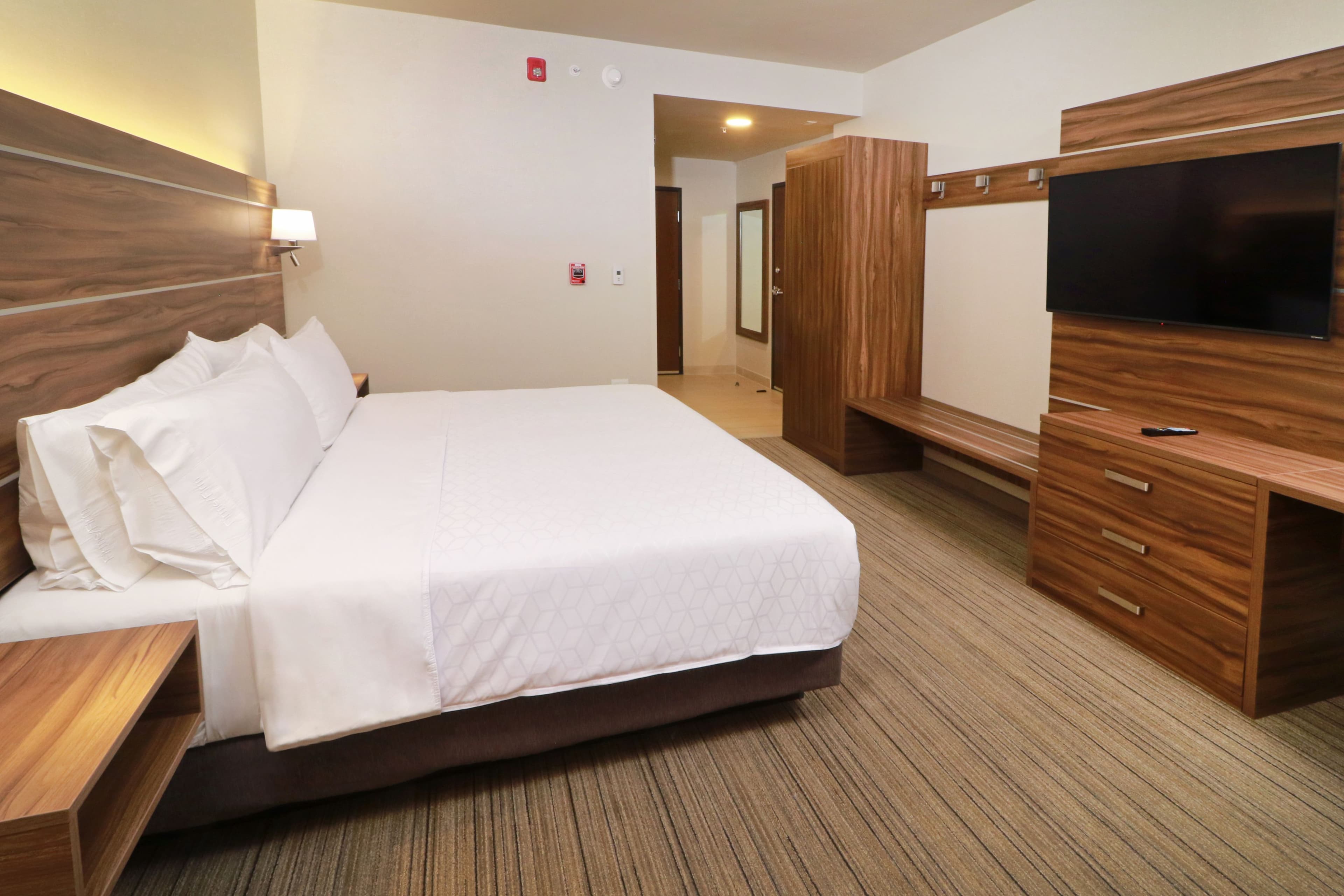 Holiday Inn Express Monterrey - Fundidora — 15