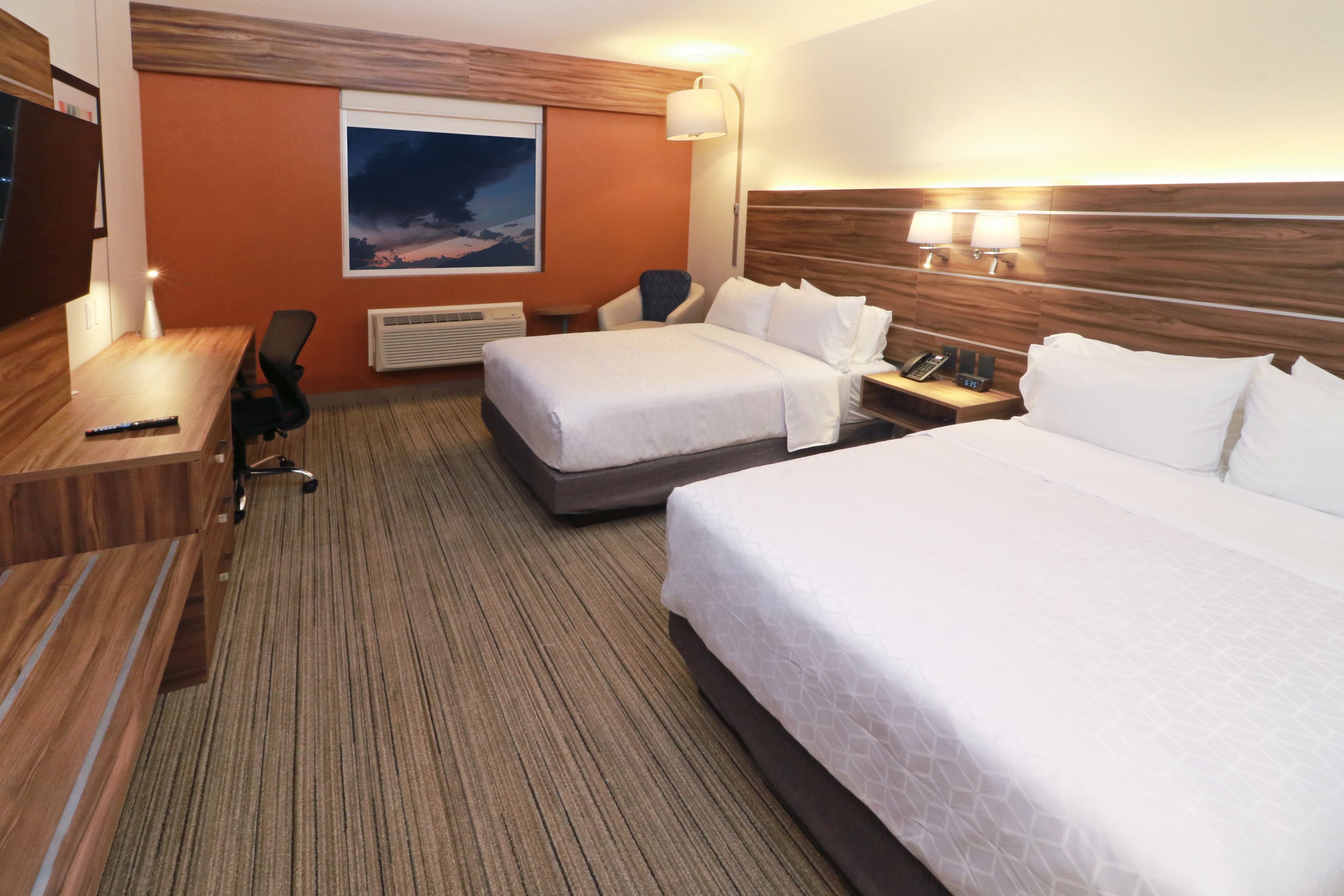 Holiday Inn Express Monterrey - Fundidora — 18